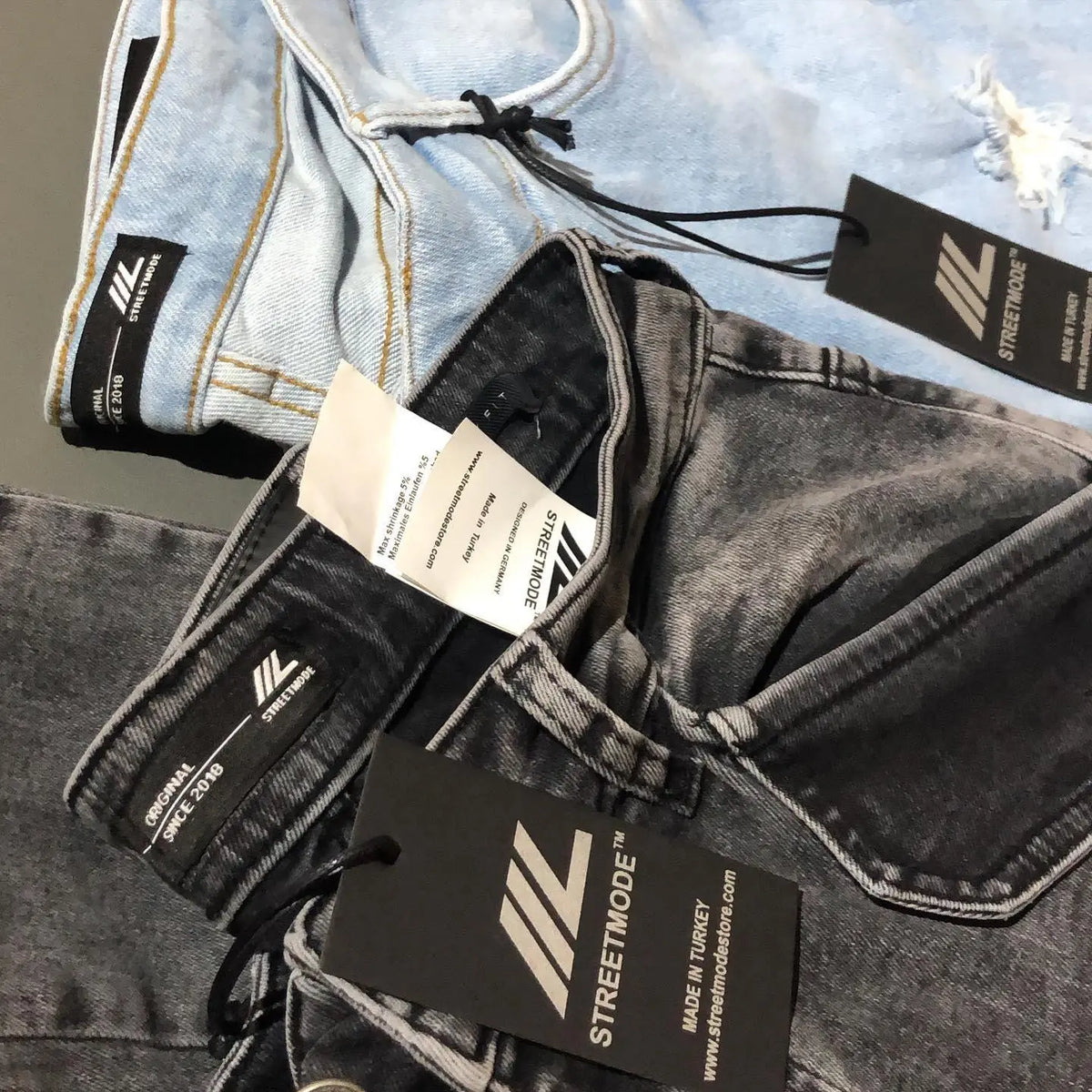 MEN'S JEANS - PANTS