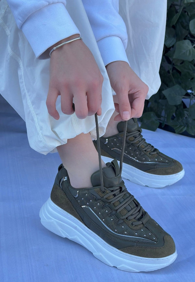 Women's Green Suede Lace-Up Sneakers - STREETMODE ™