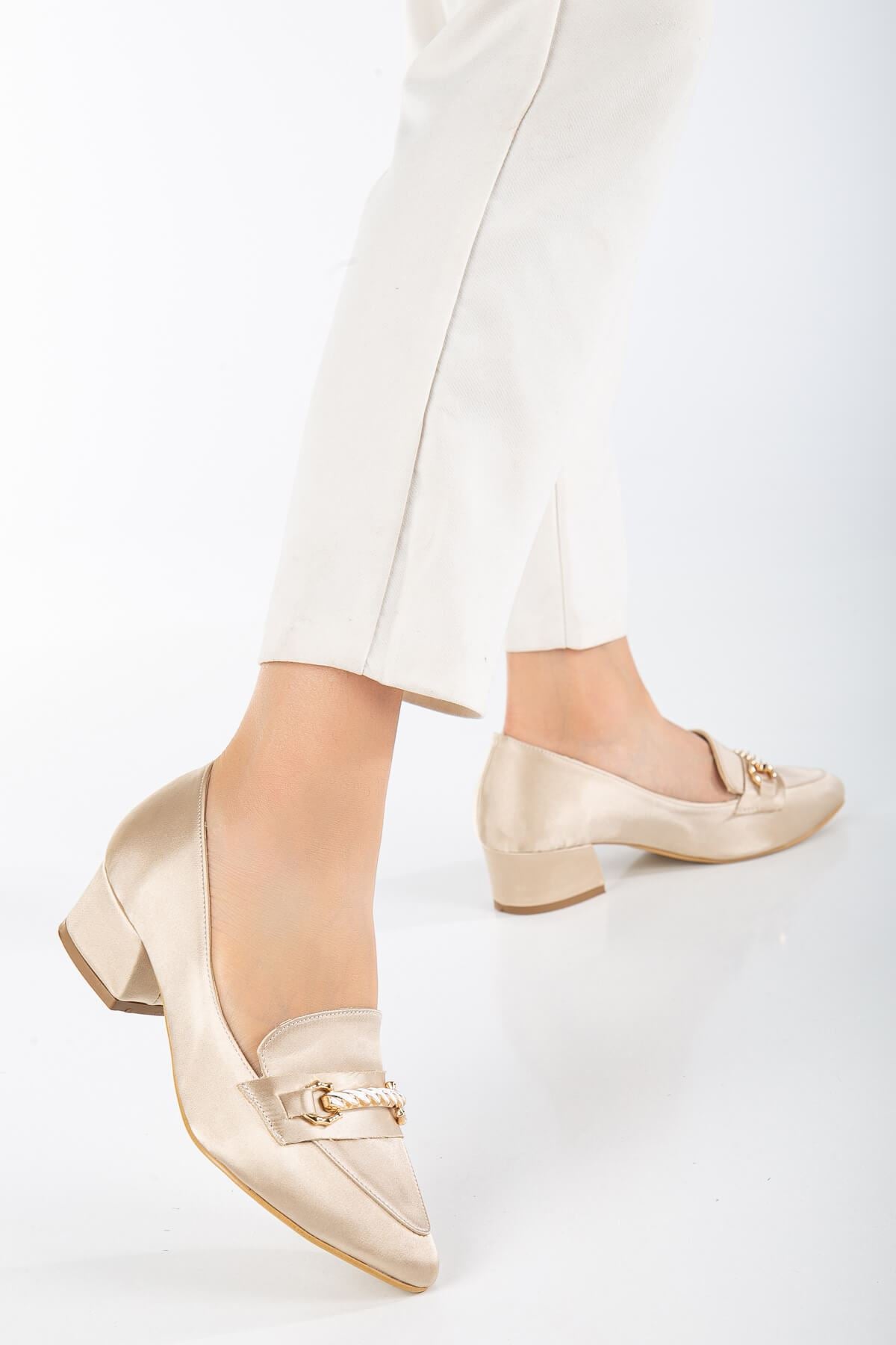 Cream Satin Buckle Detailed Women's Low Heeled Shoes - STREETMODE ™