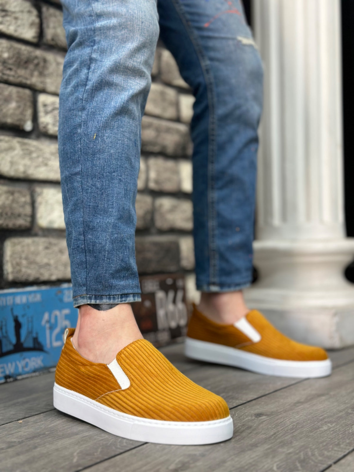 BA0339 Laceless Velvet Mustard White Sole Casual Men's Shoes - STREETMODE ™