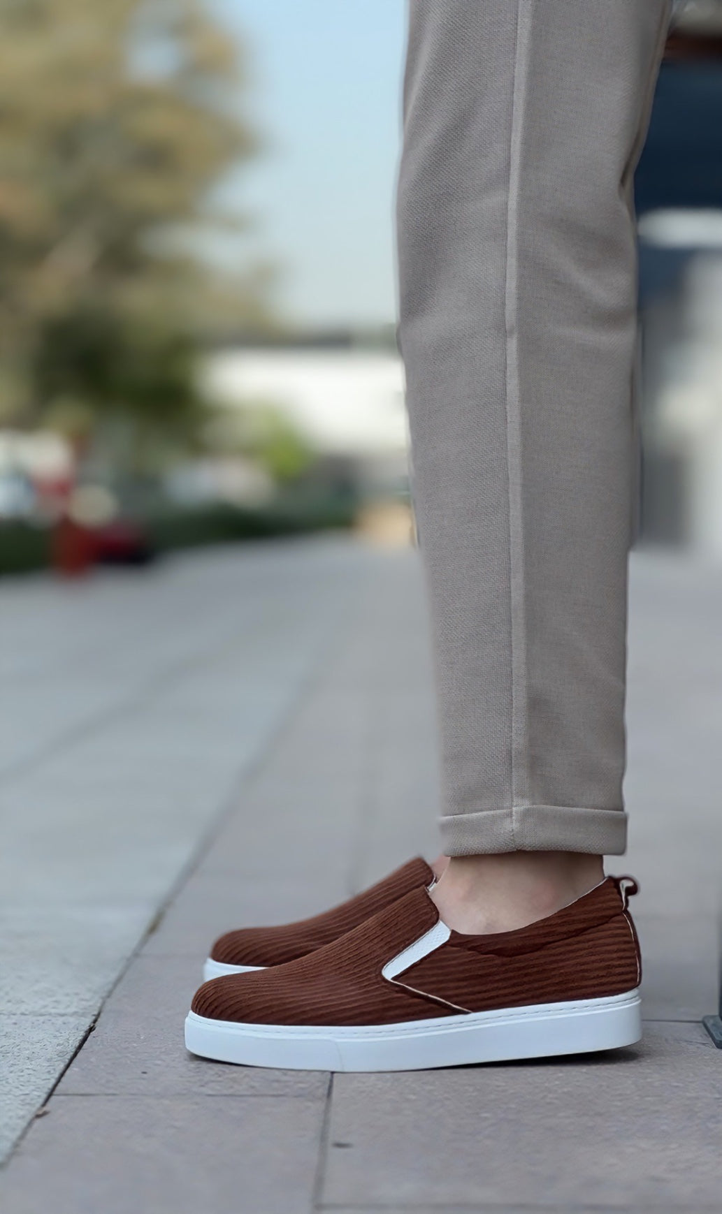 BA0339 Laceless Velvet Brown White Sole Casual Men's Shoes - STREETMODE ™