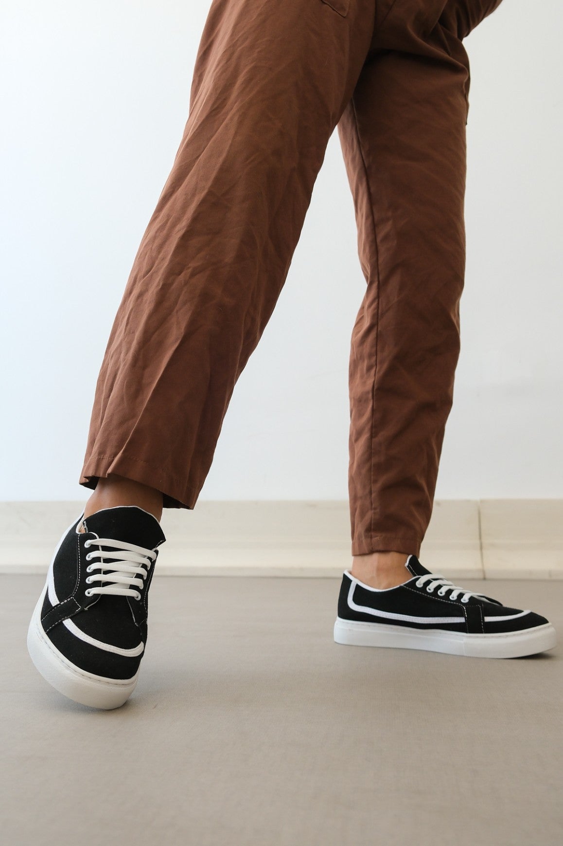 BA0351 Men's Lace-Up Linen Casual Black Color Sports Shoes - STREETMODE ™