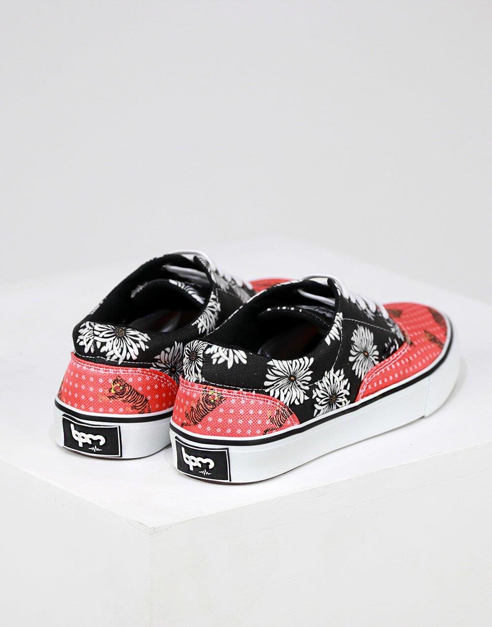 BPM Digital Tiger Daisy Unisex Shoes