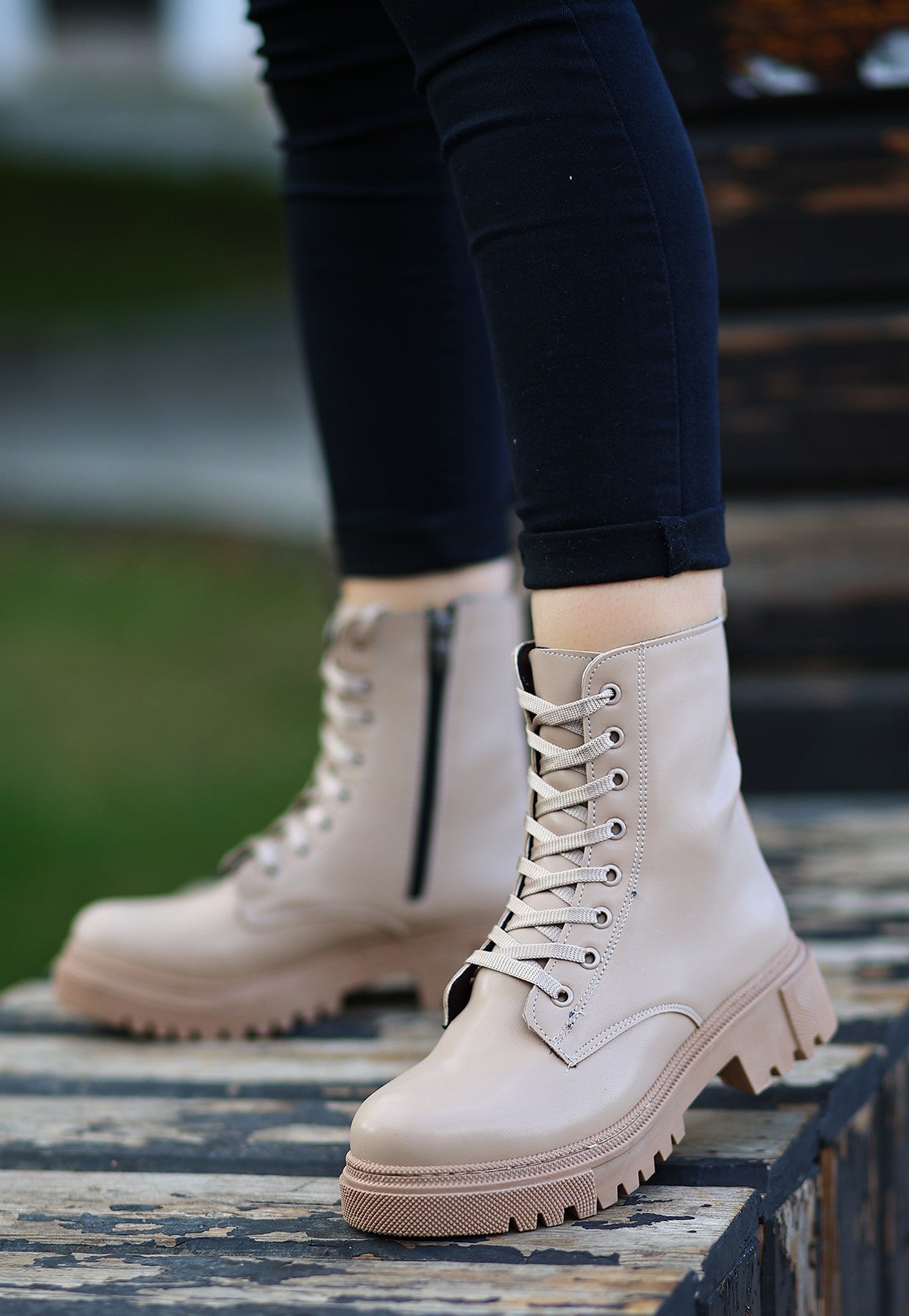 Women's Nude Skin Lace-up Boots - STREETMODE ™