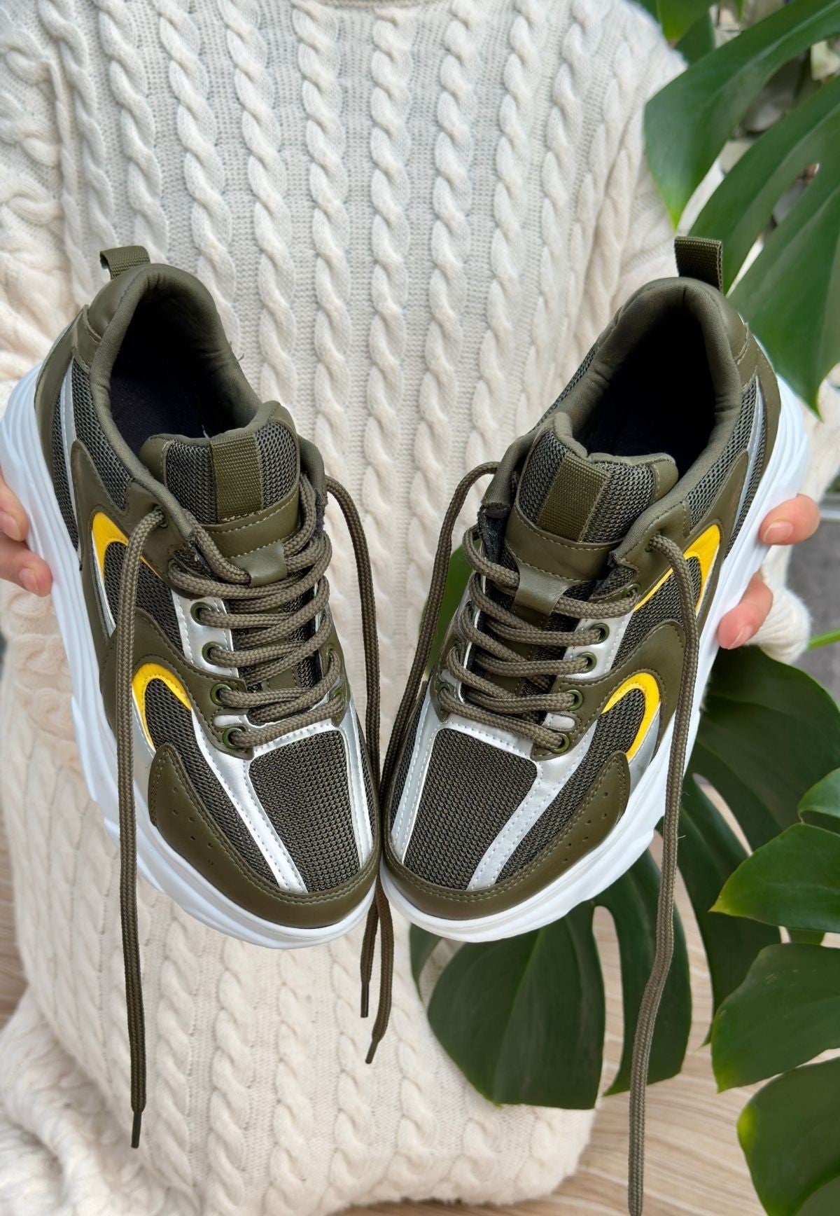 Women's Green Skin Mustard Detail Sneakers - STREETMODE ™