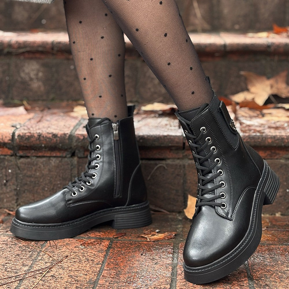 Women's Black Leather Lace-Up Boots - STREETMODE ™