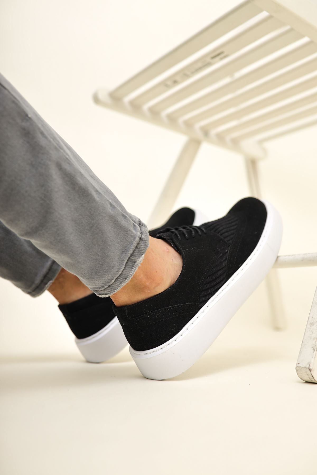 CH 149 Men's Sneakers Shoes BLACK Suede - STREETMODE ™