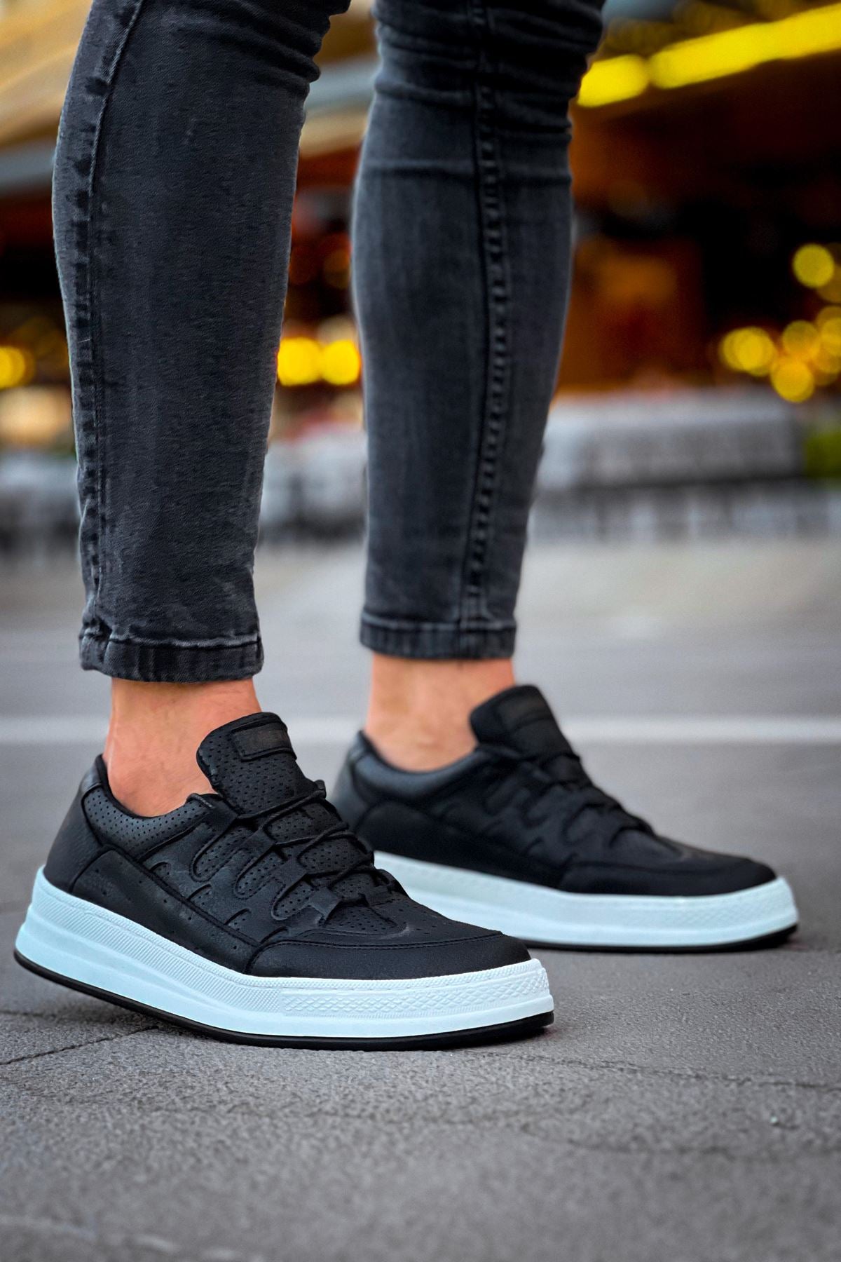 CH040 Men's Unisex Orthopedics Black-White Sole Casual Sneaker Sports Shoes - STREETMODE ™