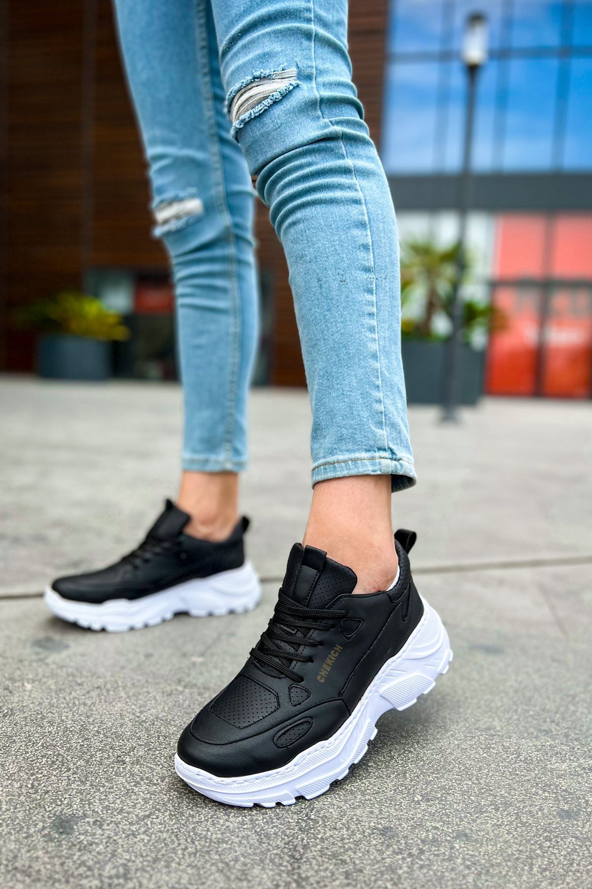 CH089 Men's Black (White Sole) Casual Sneaker Sports Shoes - STREETMODE ™