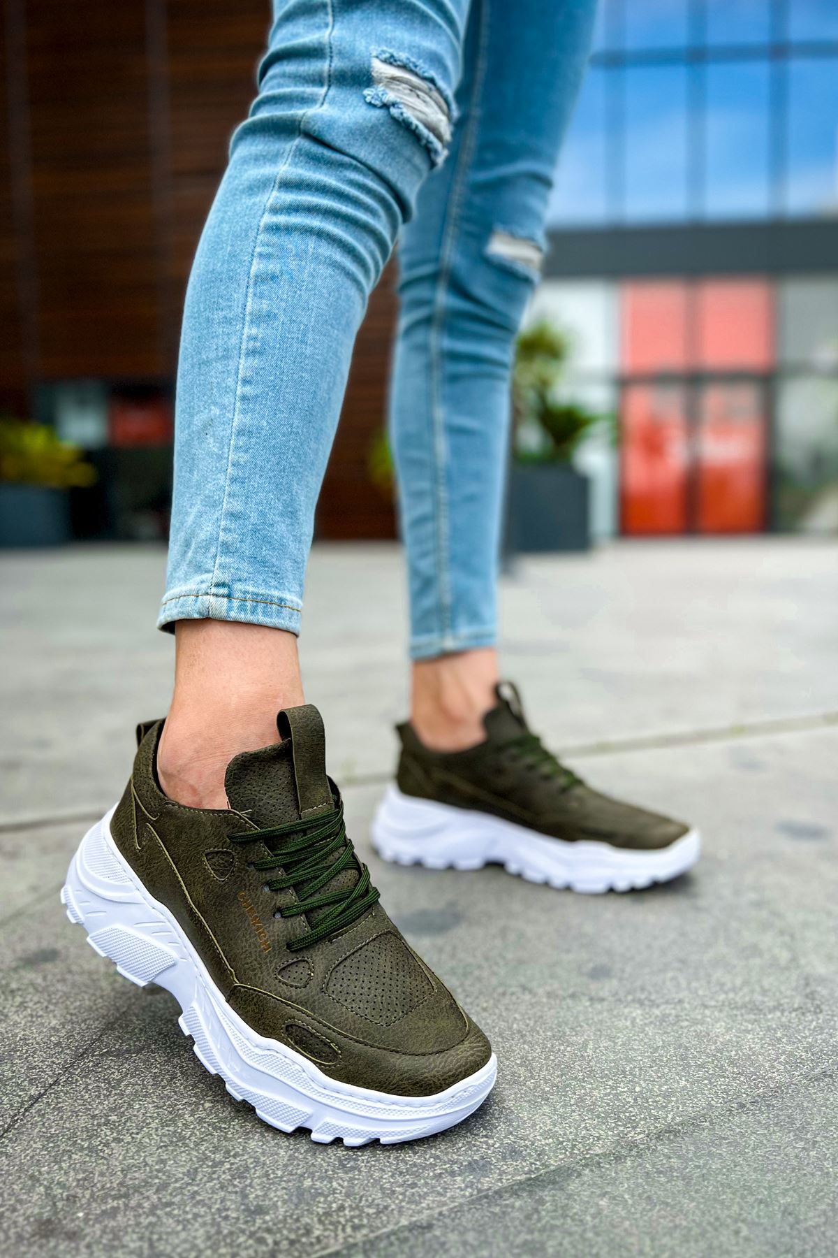 CH089 Men's Khaki (White Sole) Casual Sneaker Sports Shoes - STREETMODE ™