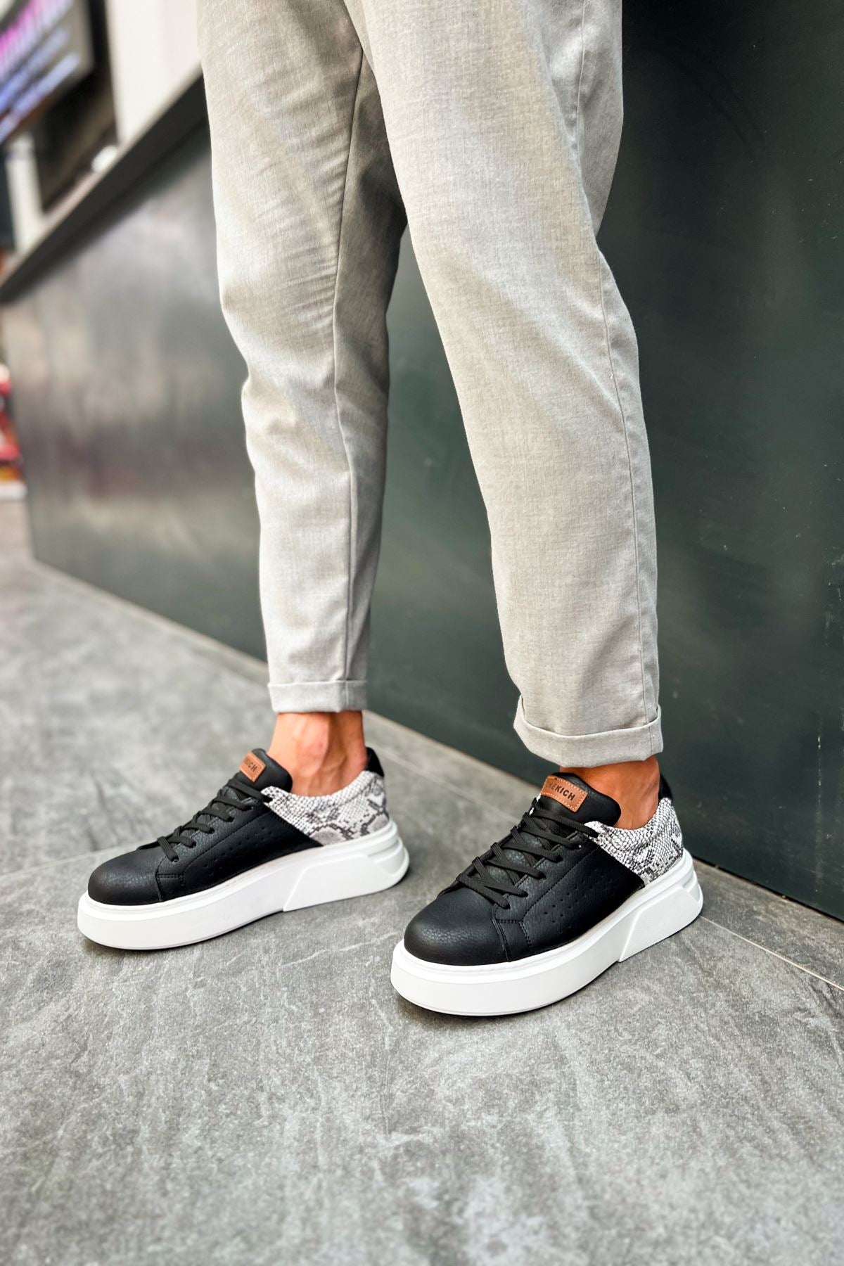 CH145 BT Men's Shoes BLACK - STREETMODE ™