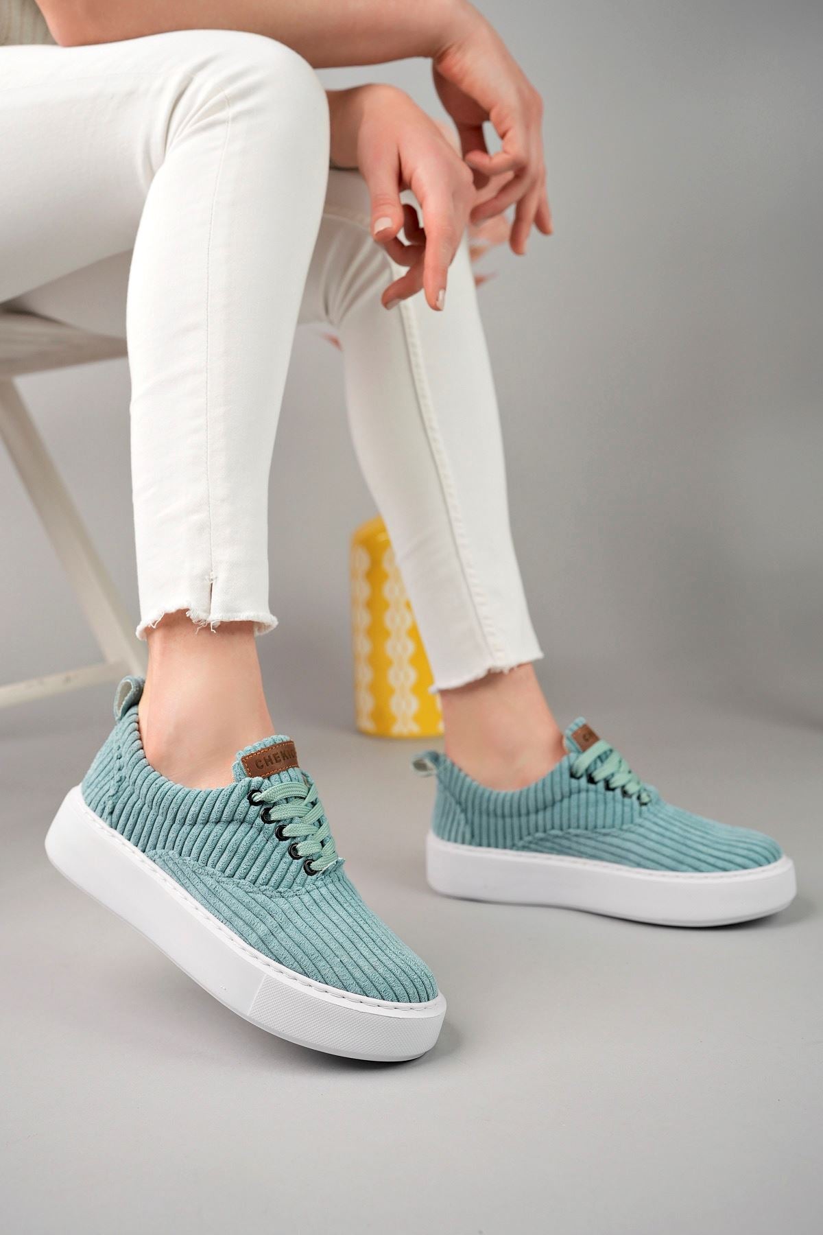 CH173 CBT Velluto Women's Shoes WATER GREEN - STREETMODE ™
