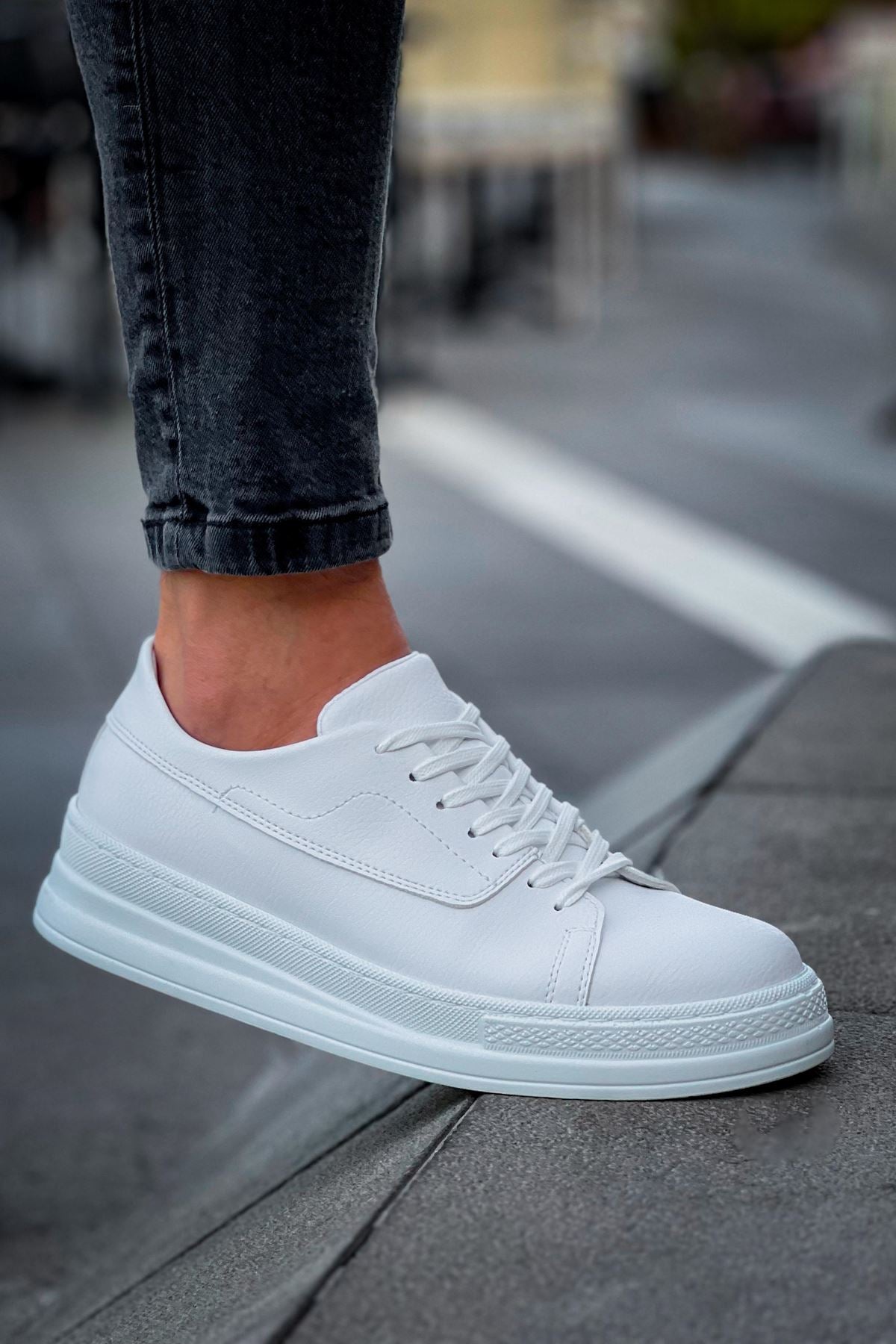 CH2401 CBT Men's Shoes WHITE - STREETMODE ™