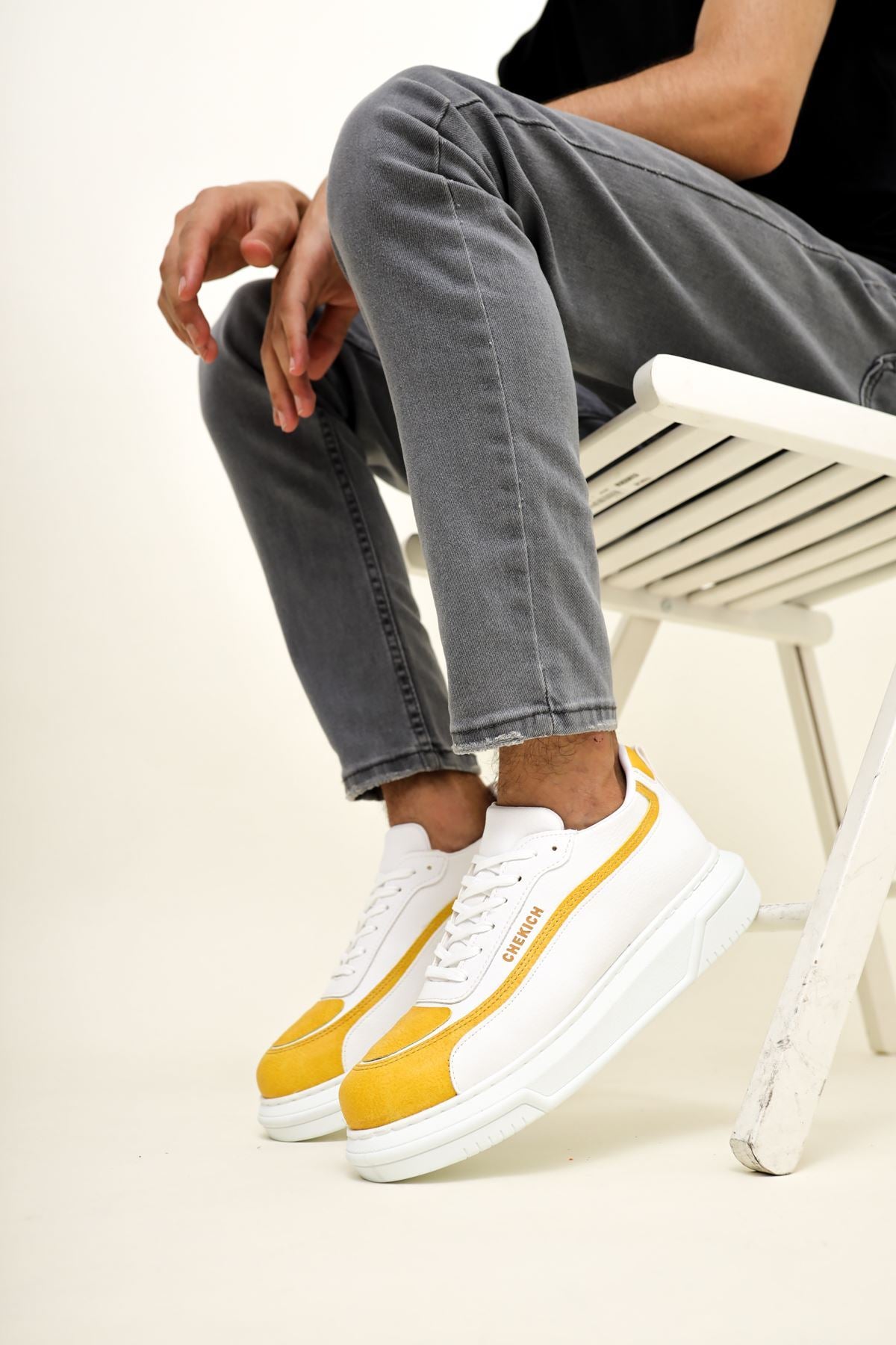 CH241 CBT Signature Line Up Men's Shoes YELLOW/WHITE - STREETMODE ™