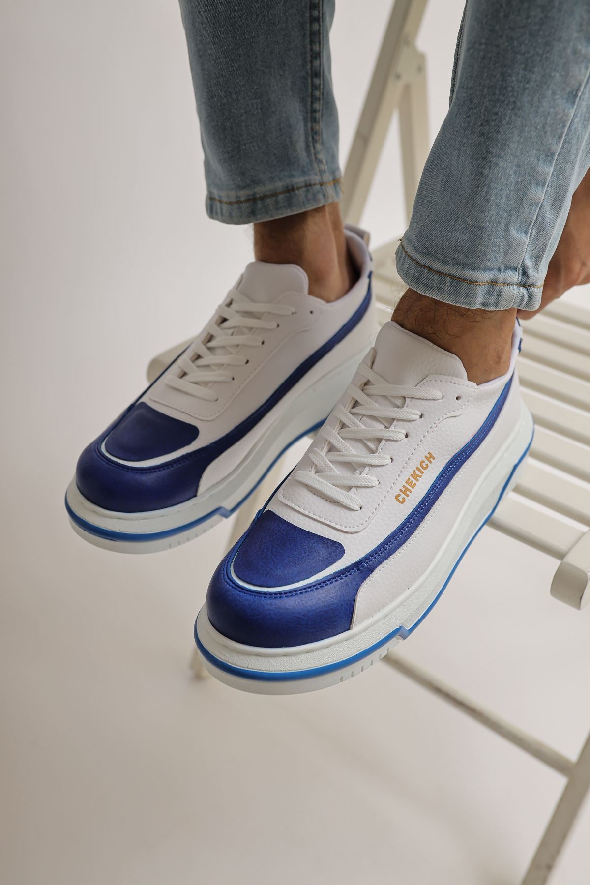 CH241 CBT Signature Line Up Men's Shoes SAX BLUE/WHITE - STREETMODE ™