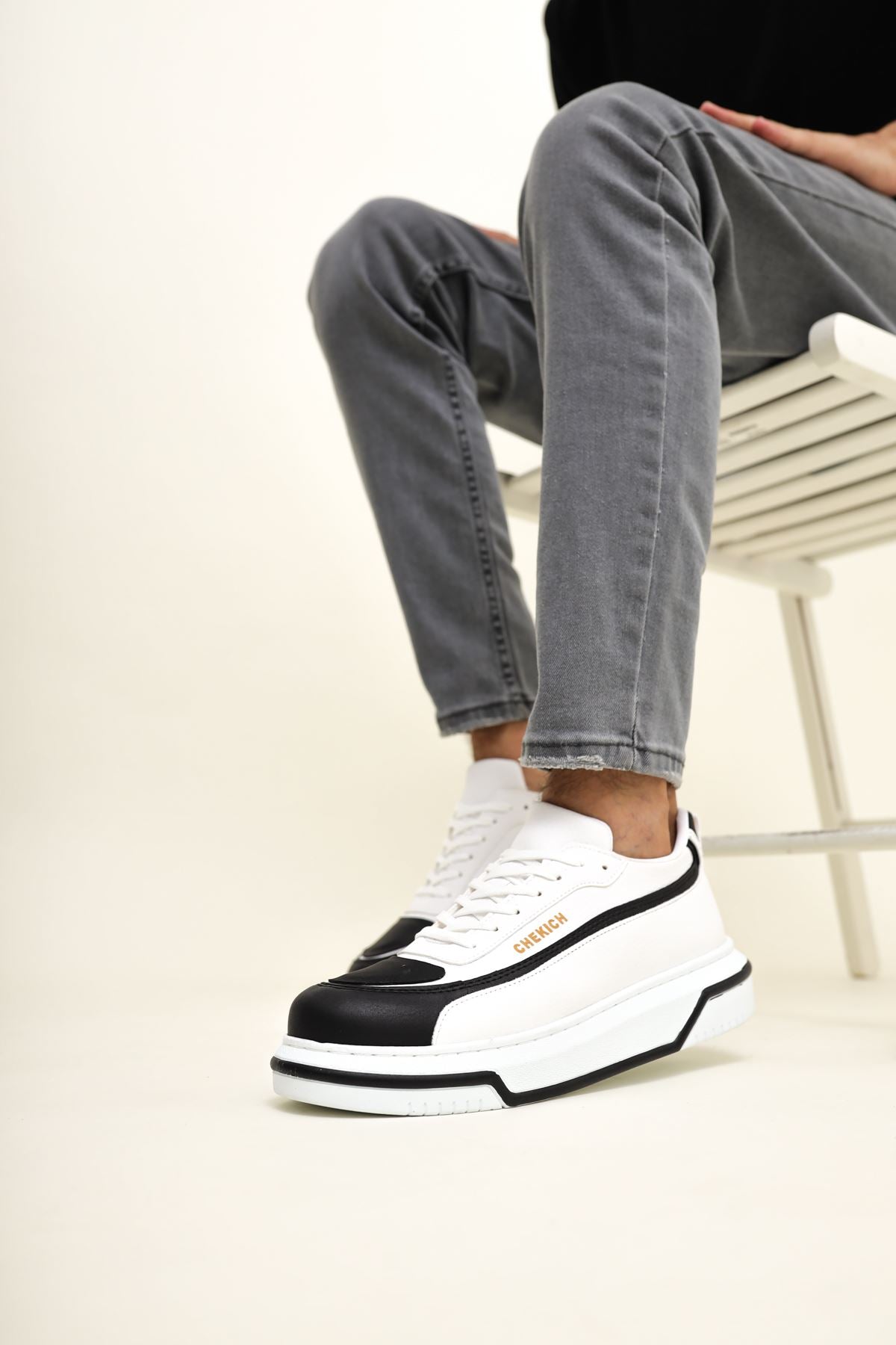 CH241 CBT Signature Line Up Men's Shoes BLACK/WHITE - STREETMODE ™