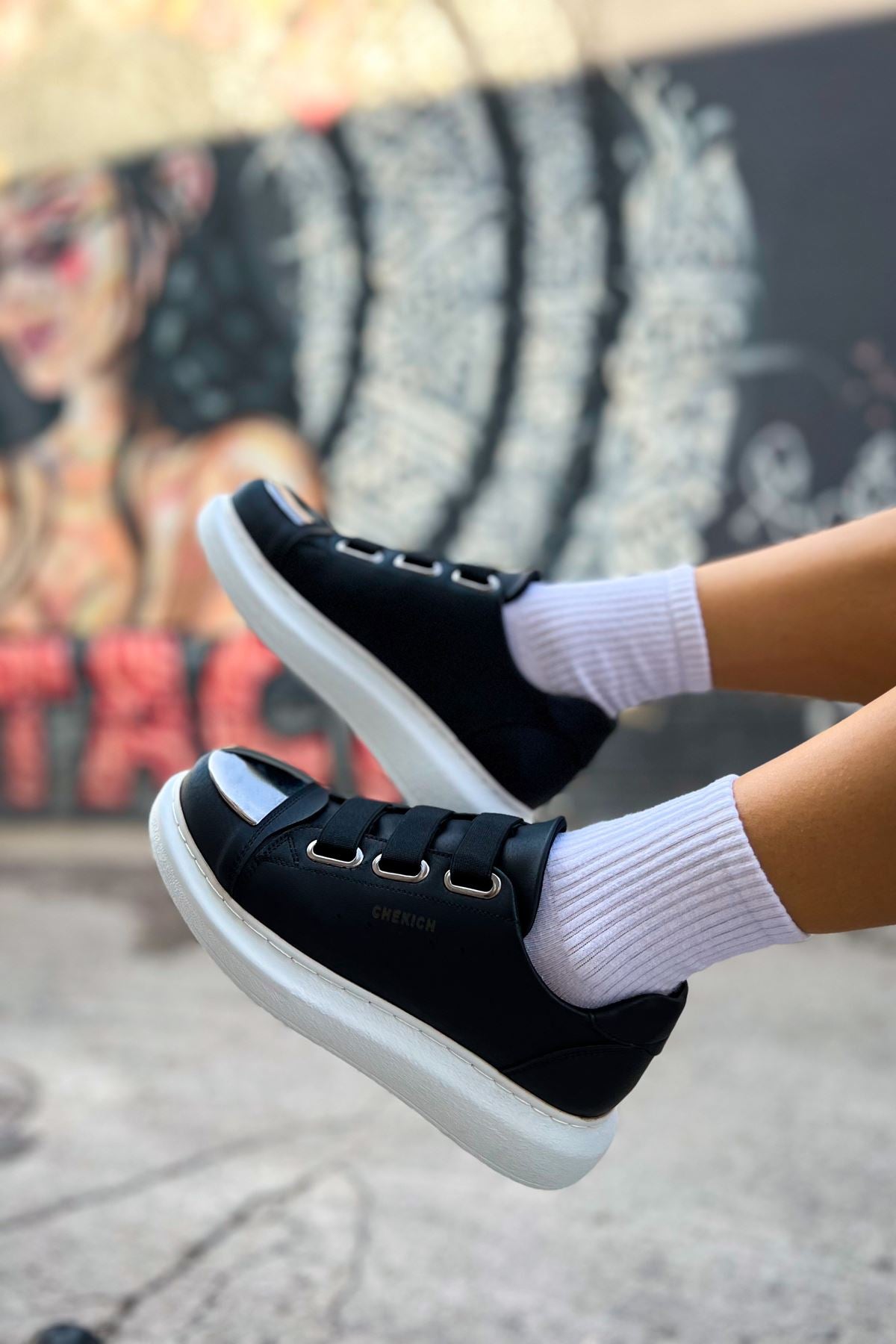 CH251 CBT Mirror Women's Shoes BLACK - STREETMODE ™