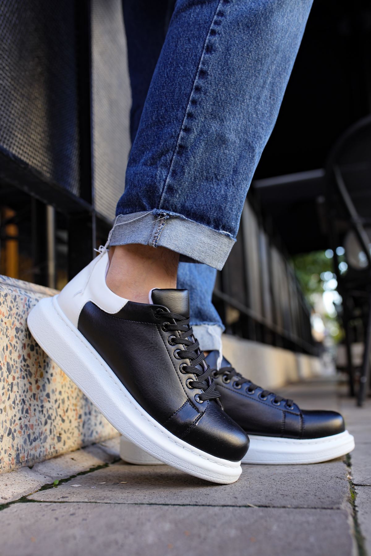 CH256 Men's Unisex Black-White Casual Sneaker Sports Shoes - STREETMODE ™