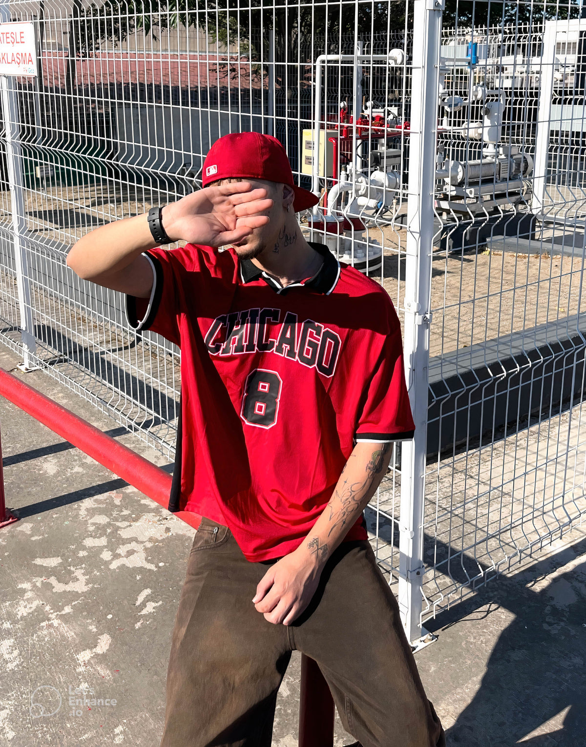 Men's Chicago 8 Poly Oversize Red T-Shirt