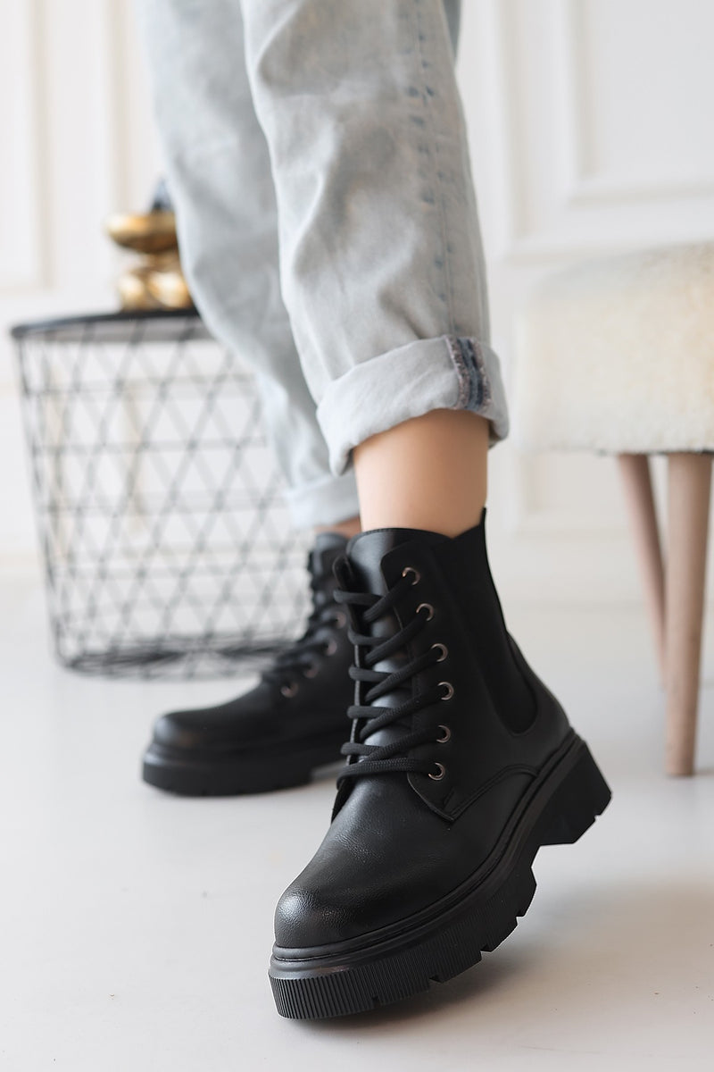 Women's Black Leather Lace-Up Boots - STREETMODE ™