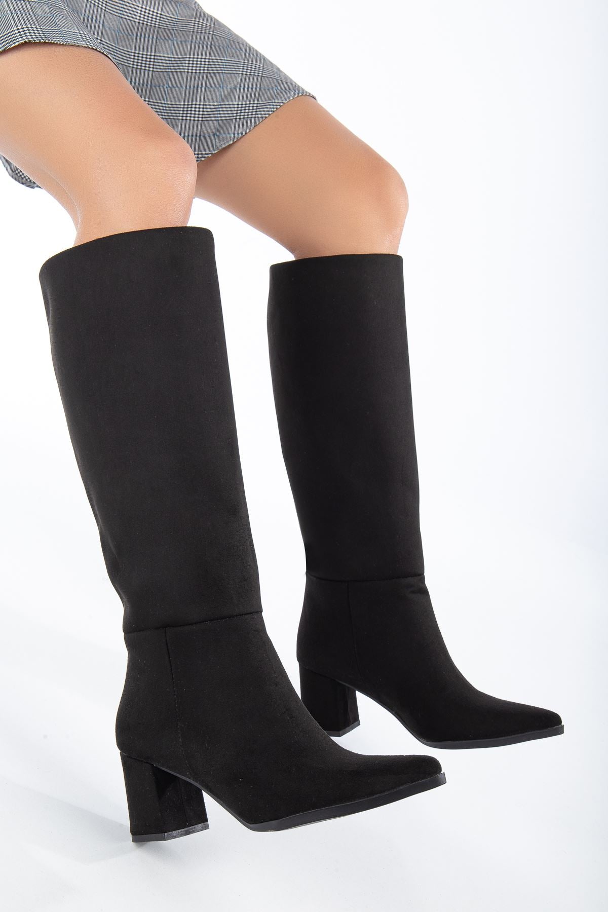 Women's Black Suede Pointed Toe Pull-On Boots - STREETMODE ™