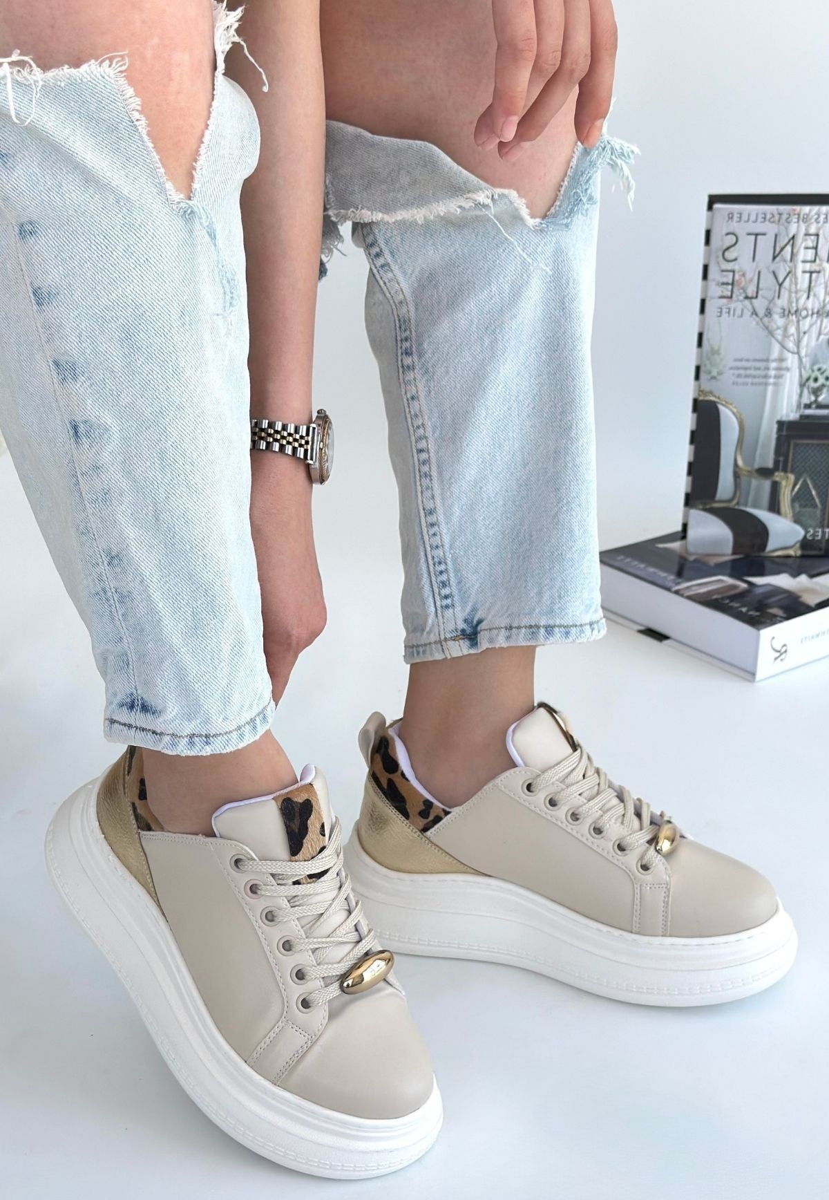 Women's Beige Skin Yellow Detailed Lace-Up Sneakers