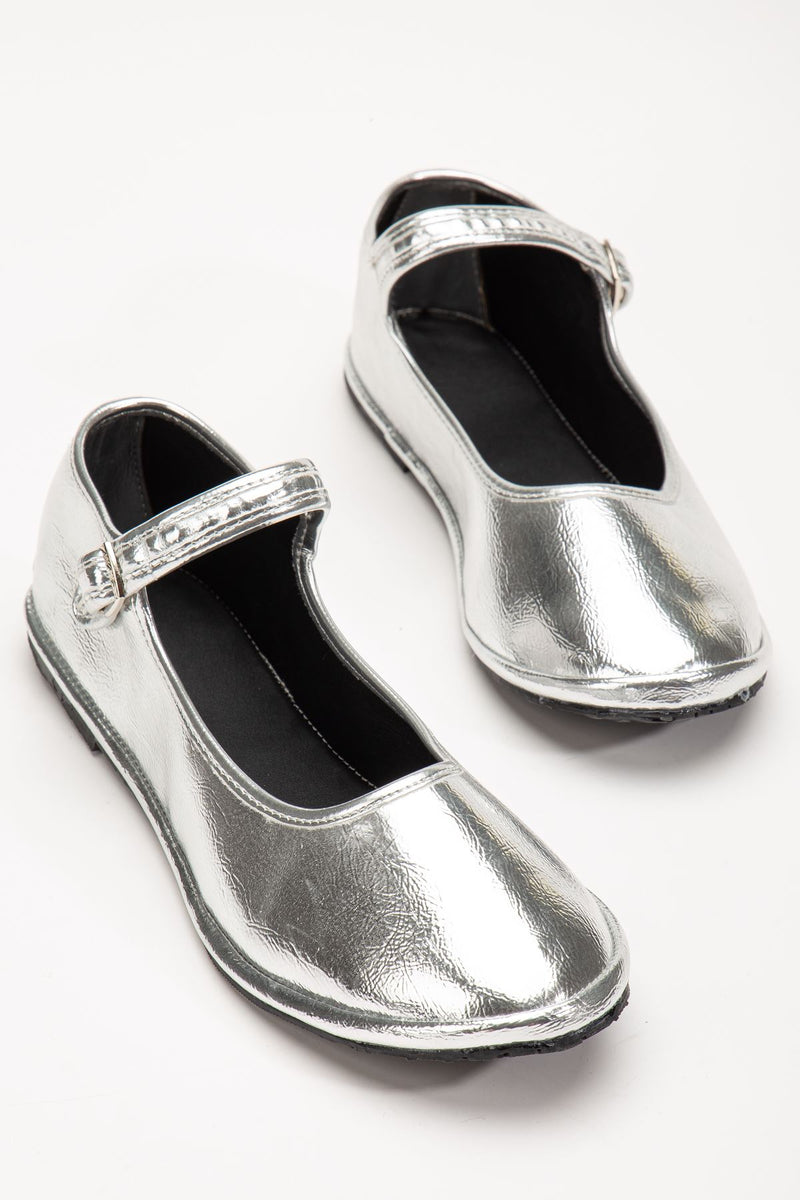 Silver Skin Buckle Detailed Flat Sole Women's Ballerina Ballerina Flats - STREETMODE ™