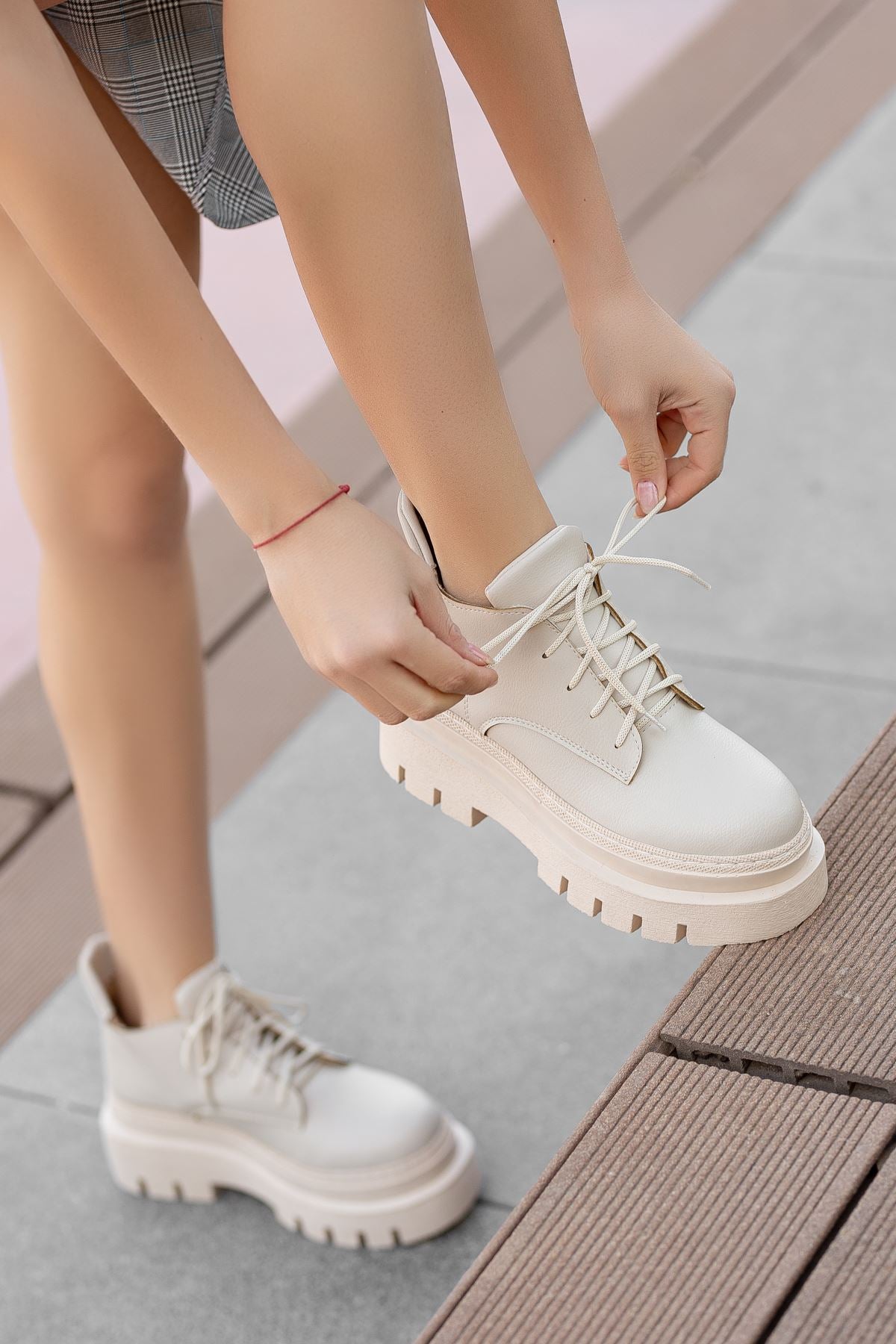 Cream Skin High Heel Detailed Lace-Up Women's Boots - STREETMODE ™