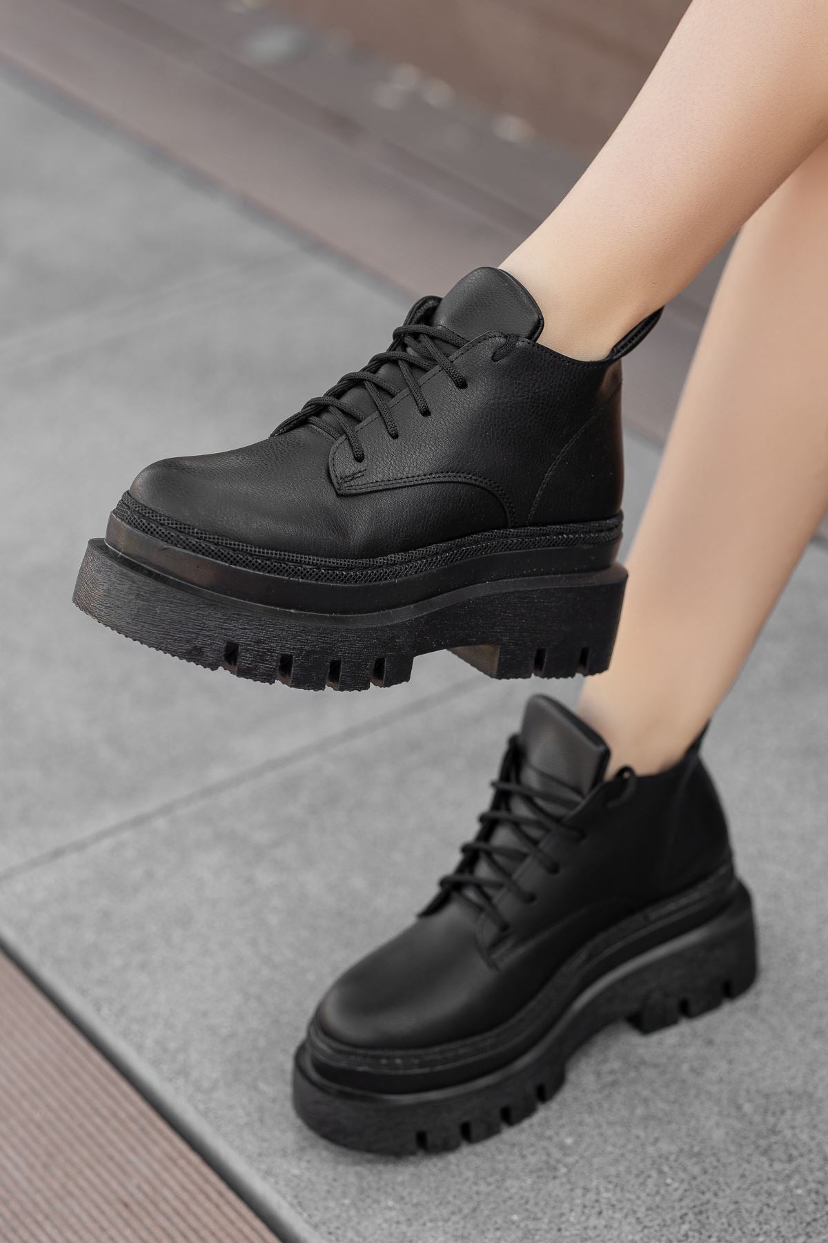 Black Leather High Heel Detailed Lace-Up Women's Boots - STREETMODE ™