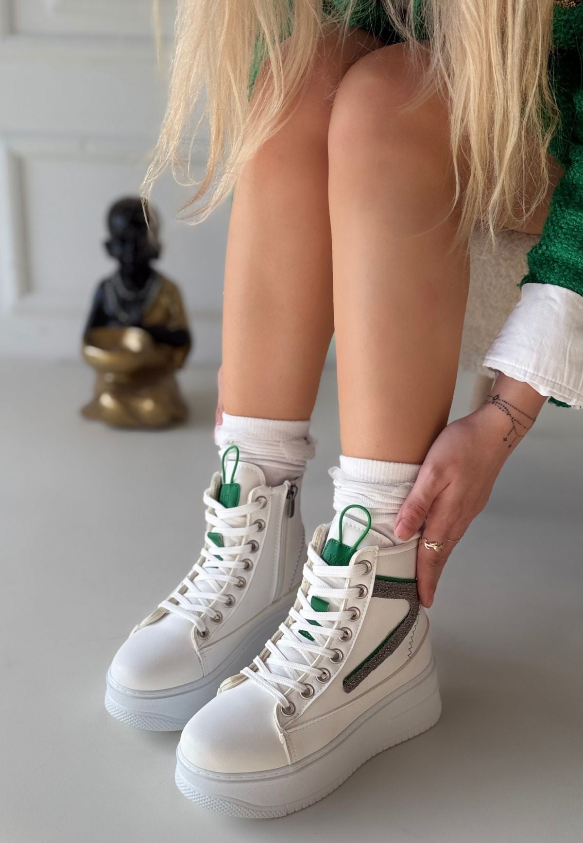 Women's White Skin Green Detailed Boots - STREETMODE ™