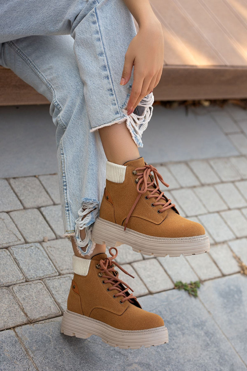 Mustard Cat Lace Detail Women's Boots - STREETMODE ™