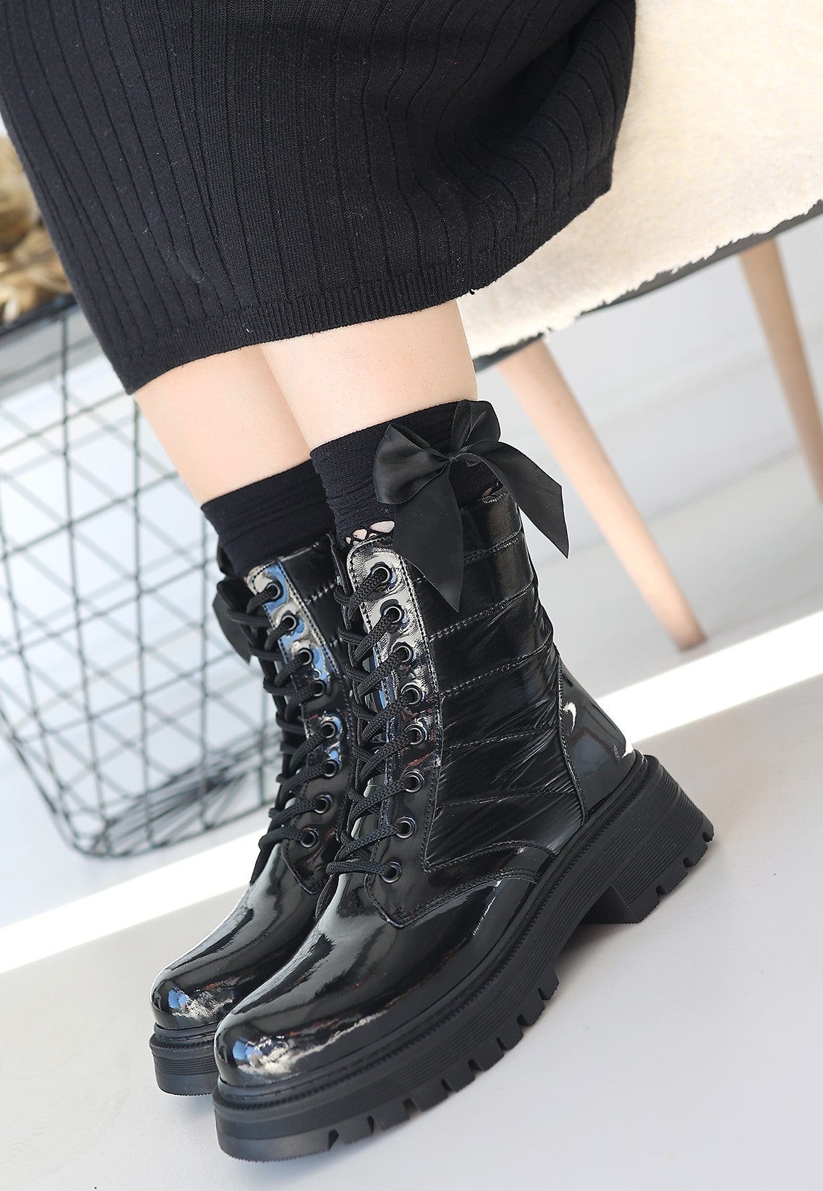 Women's Black Patent Leather Lace-Up Boots - STREETMODE ™