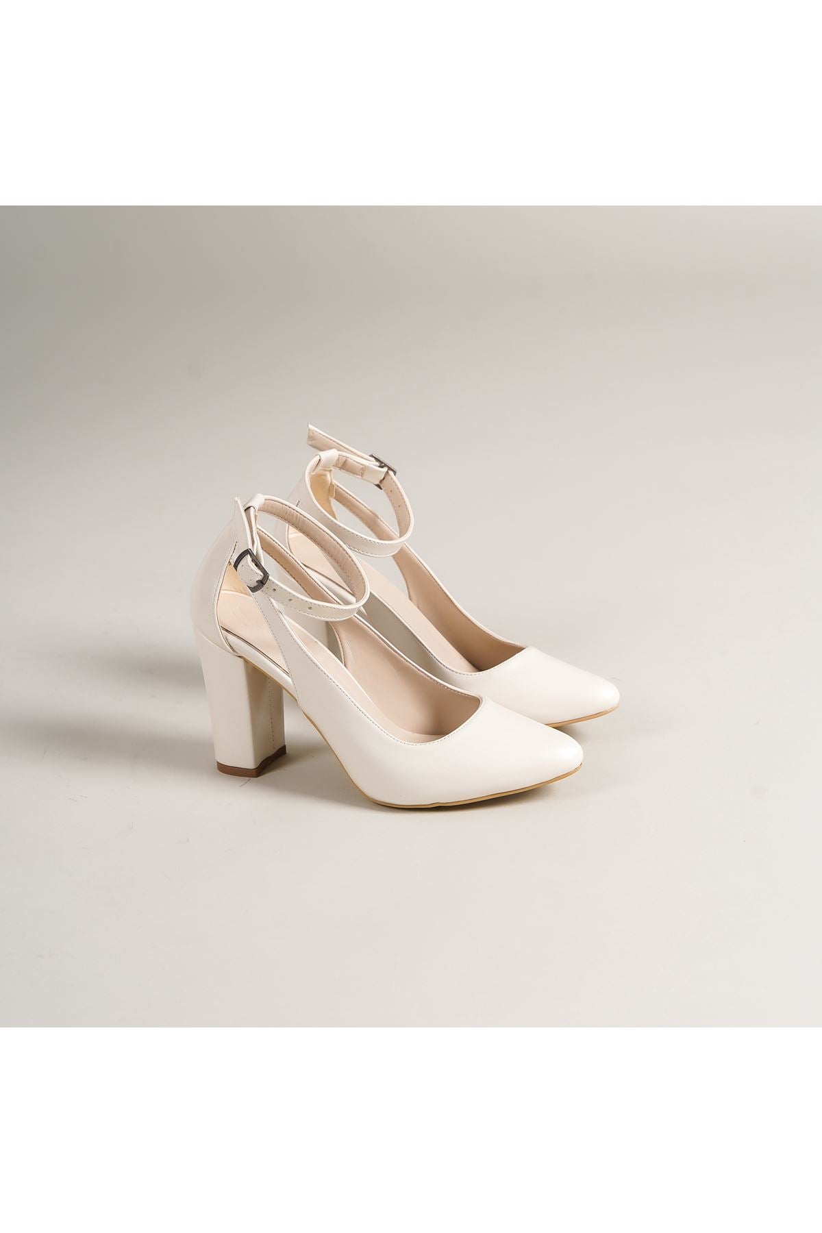 Lillian Heeled White Pearl Detailed Heeled Women's Shoes - STREETMODE ™