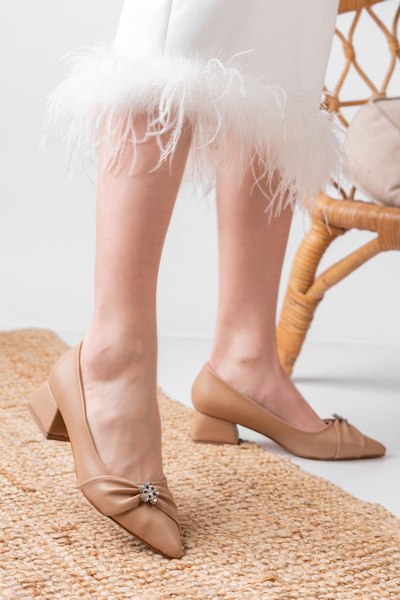 Lydia Nude Skin Stone Detailed Heeled Women's Shoes - STREETMODE ™