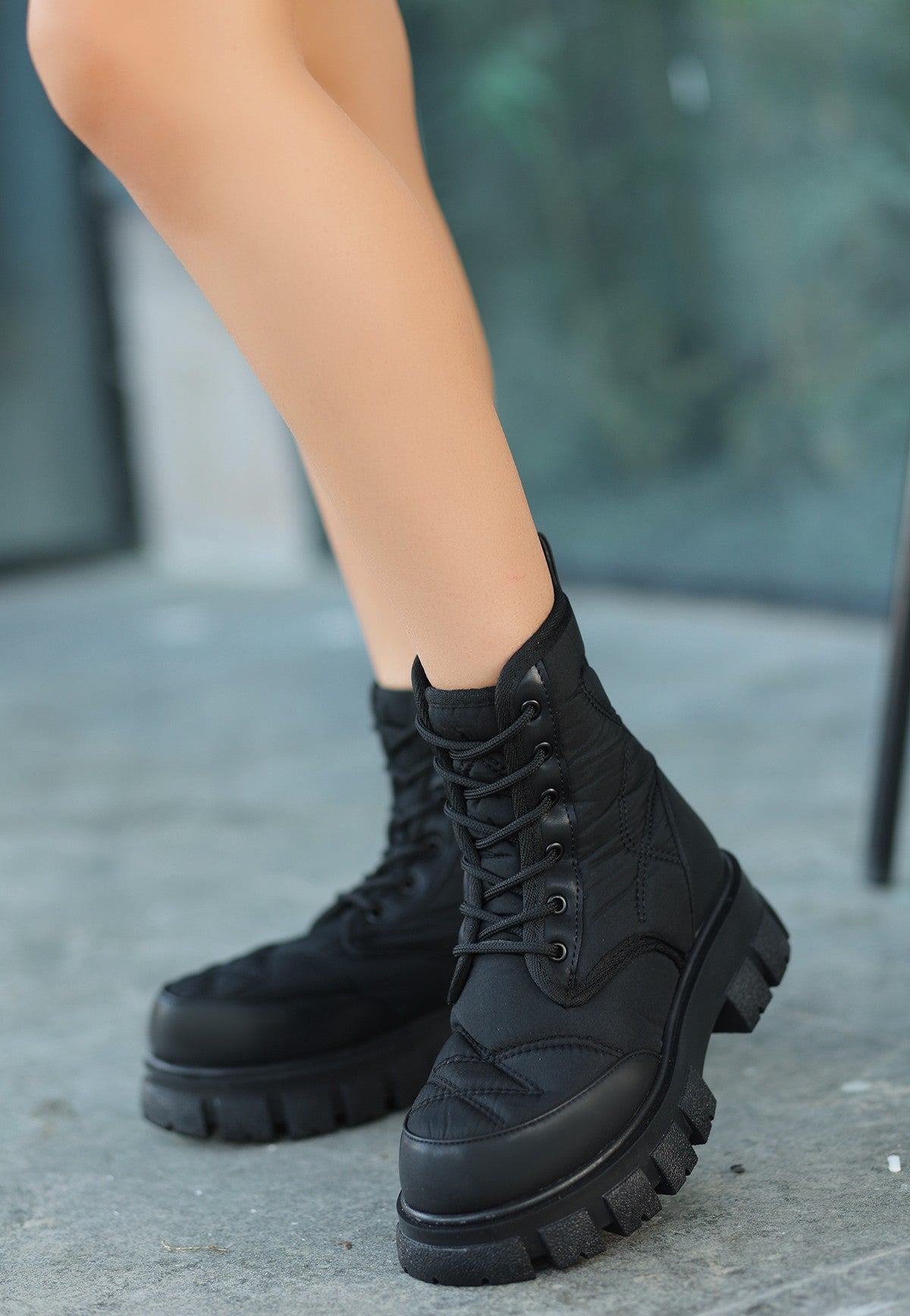 Women's Mabel Black Leather Laced Boots - STREETMODE ™