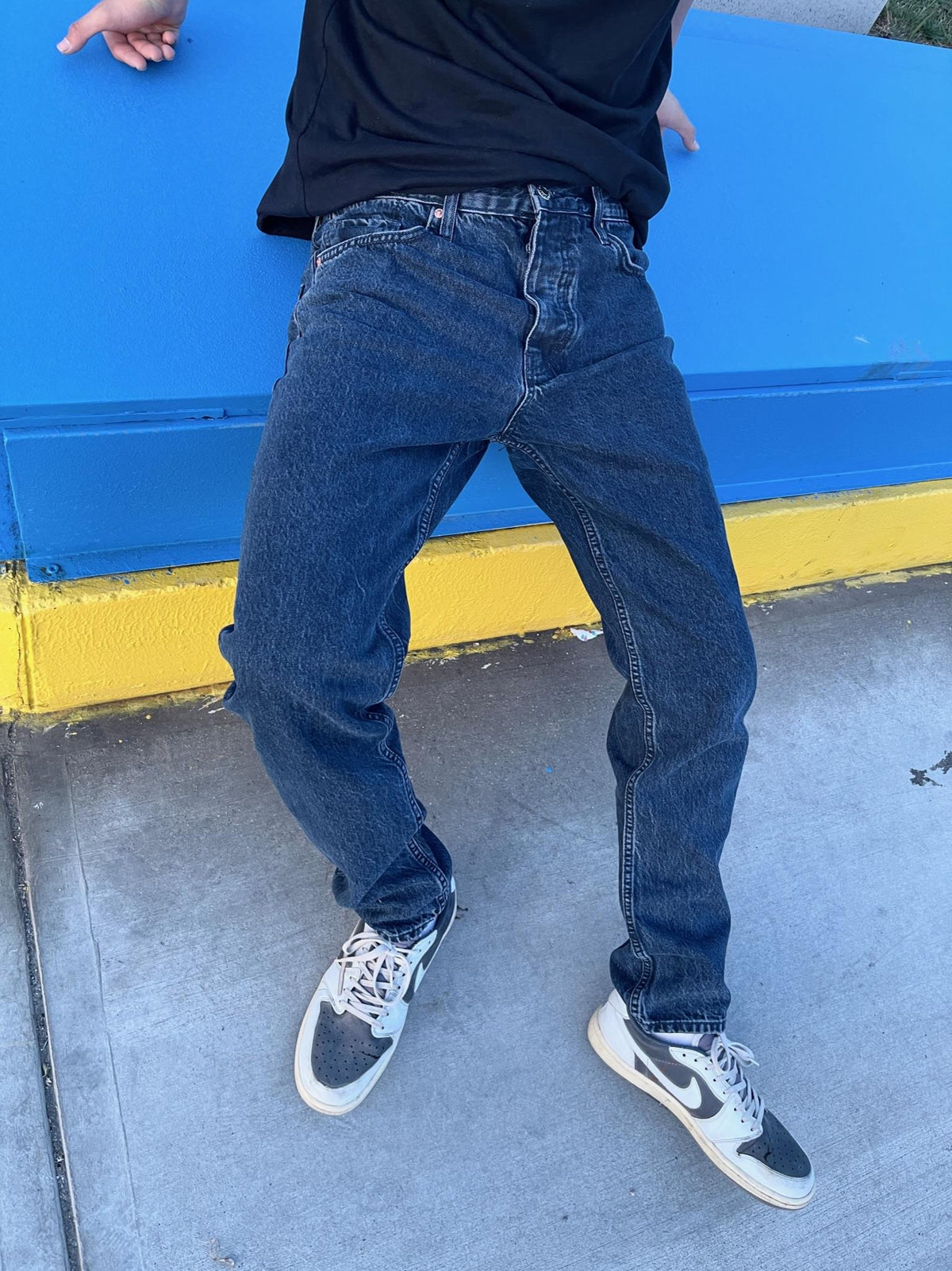 Men's BEAR Deep Navy Mom Jean Trousers - STREETMODE ™