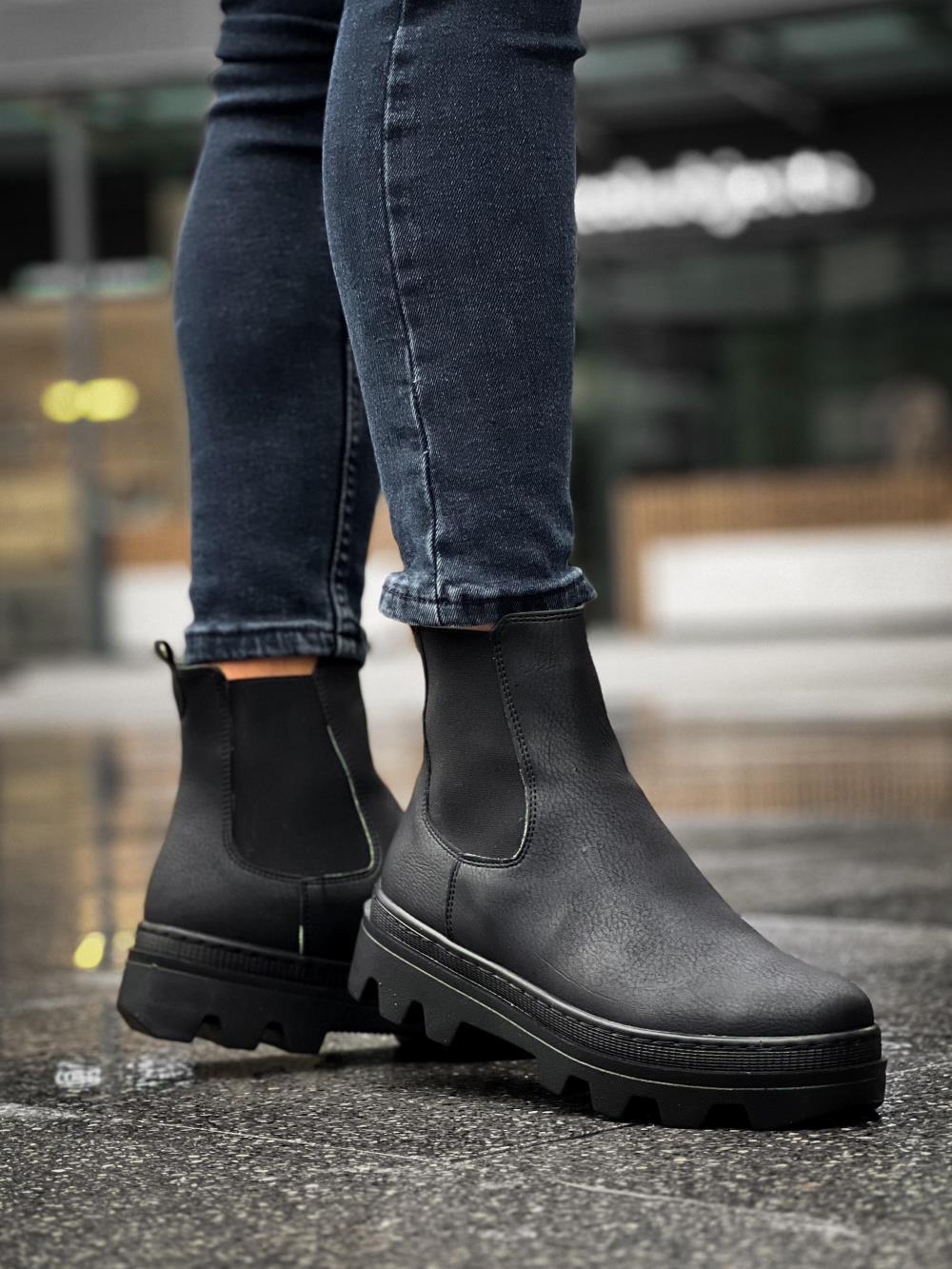 Men's High Sole Chelsea Boots 113 Black (Black Sole) - STREETMODE ™
