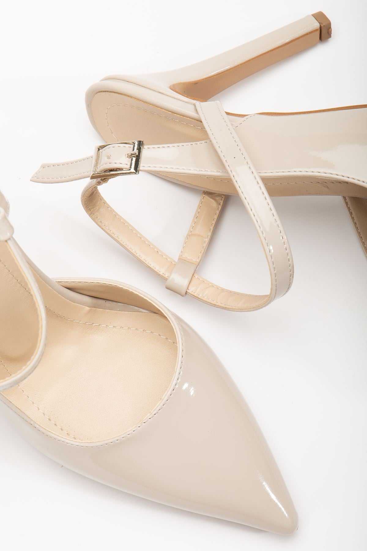 Nely Beige Patent Leather Pointed Women's Heeled Shoes - STREETMODE ™