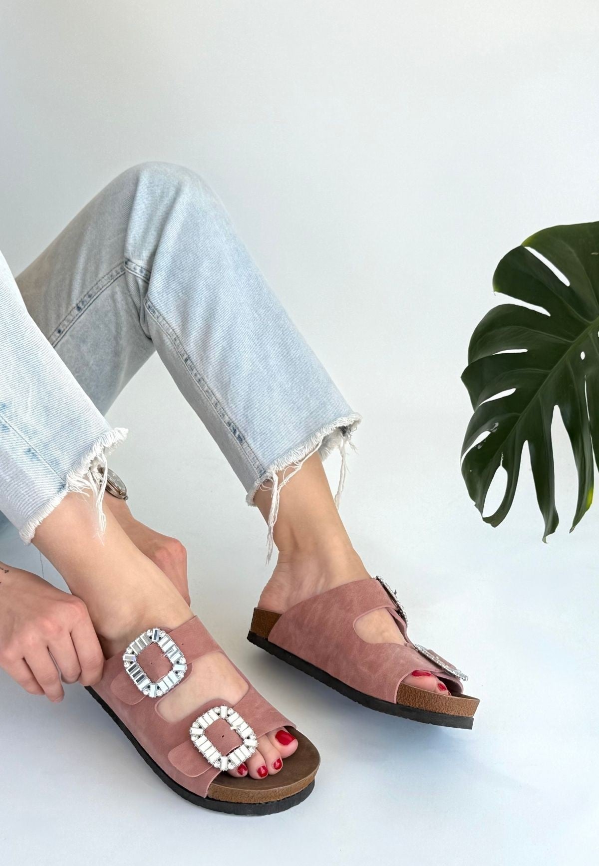 Women's Powder Nubuck Slippers - STREETMODE ™