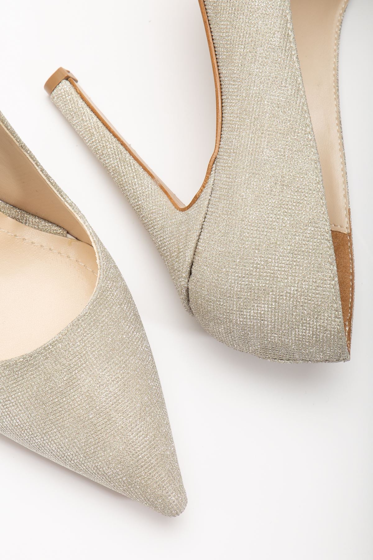 Onella Gold Glitter Pointed Low-cut Women's Heeled Shoes - STREETMODE ™