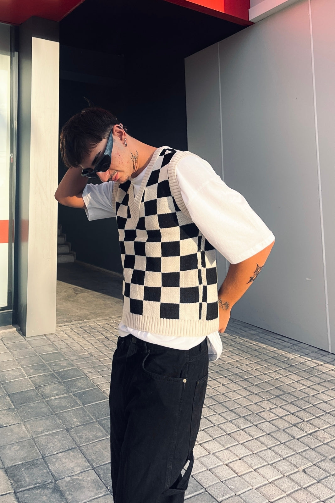 Unisex Premium Square Patterned Sweater - STREETMODE ™