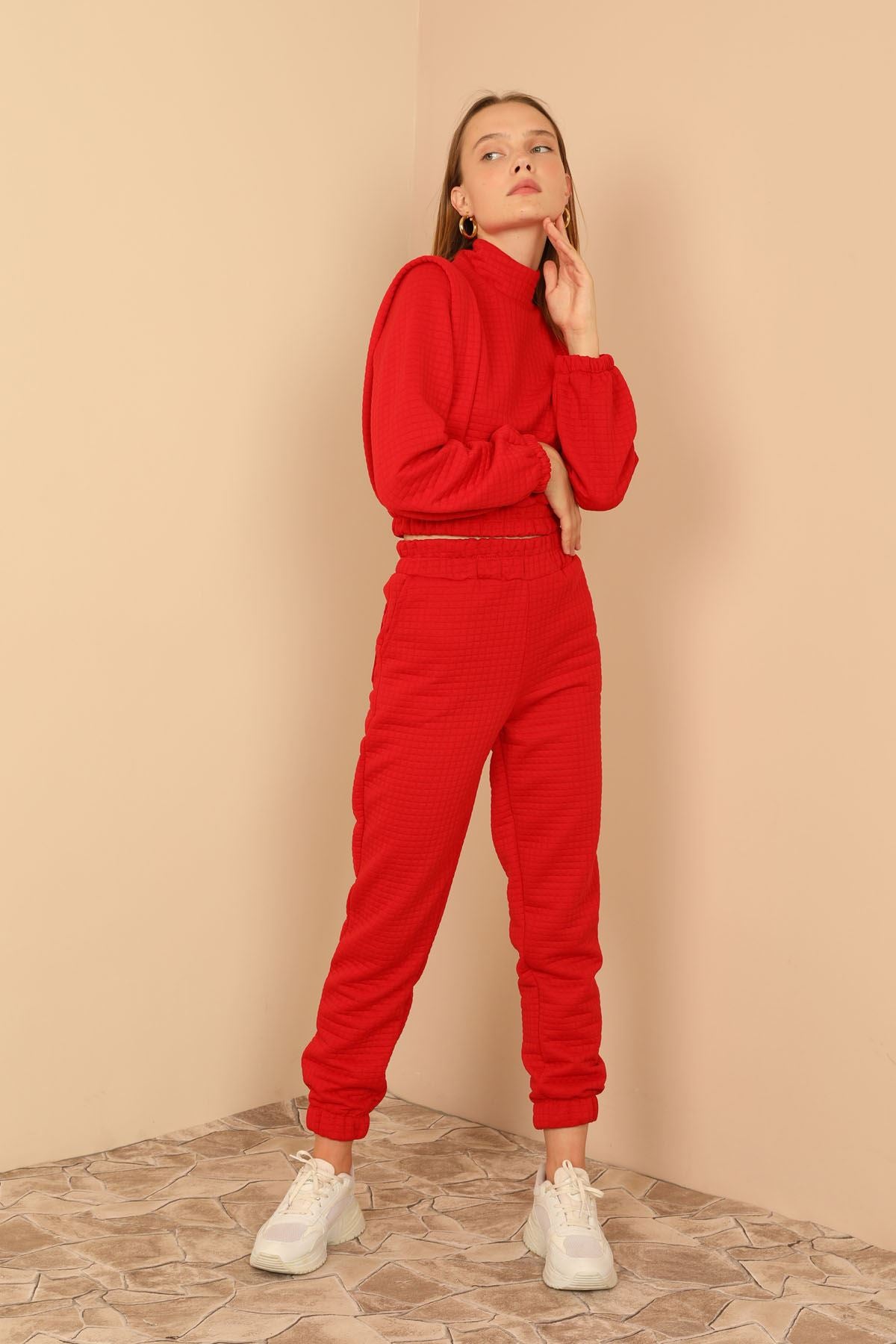 Quilted Fabric Turtleneck Shoulder Detail Women's Suit-Red - STREETMODE ™