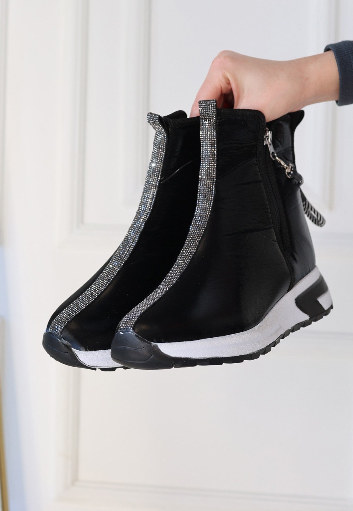 Women's Black Parachute Zipper Boots - STREETMODE ™