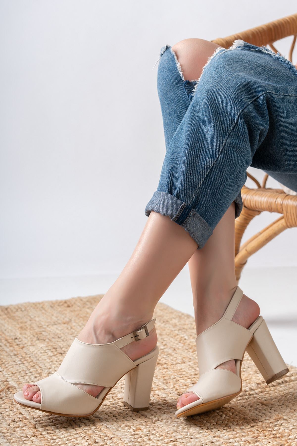 Seila Cream Skin High Heels Women's Shoes