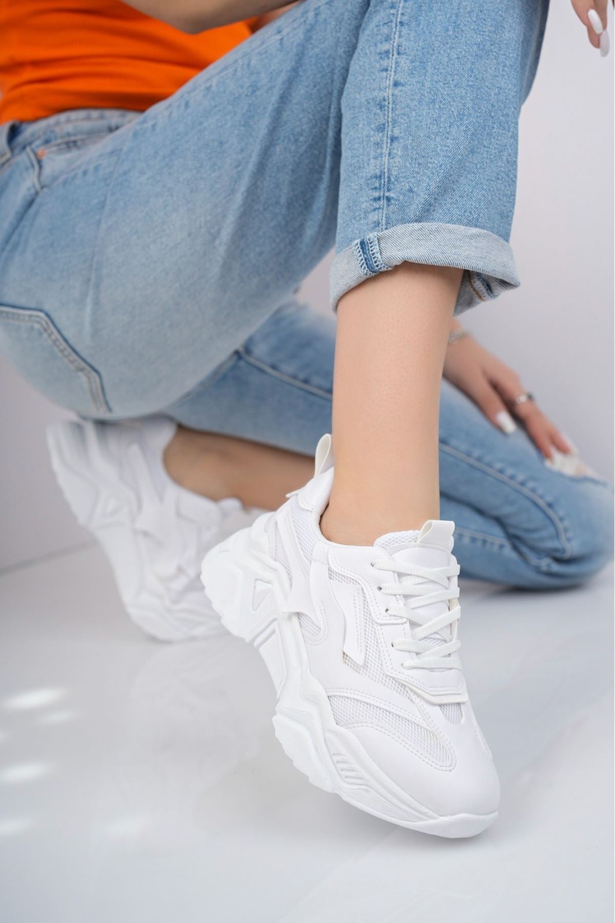 Seyran White Women's Sneaker Sport Shoes - STREETMODE ™