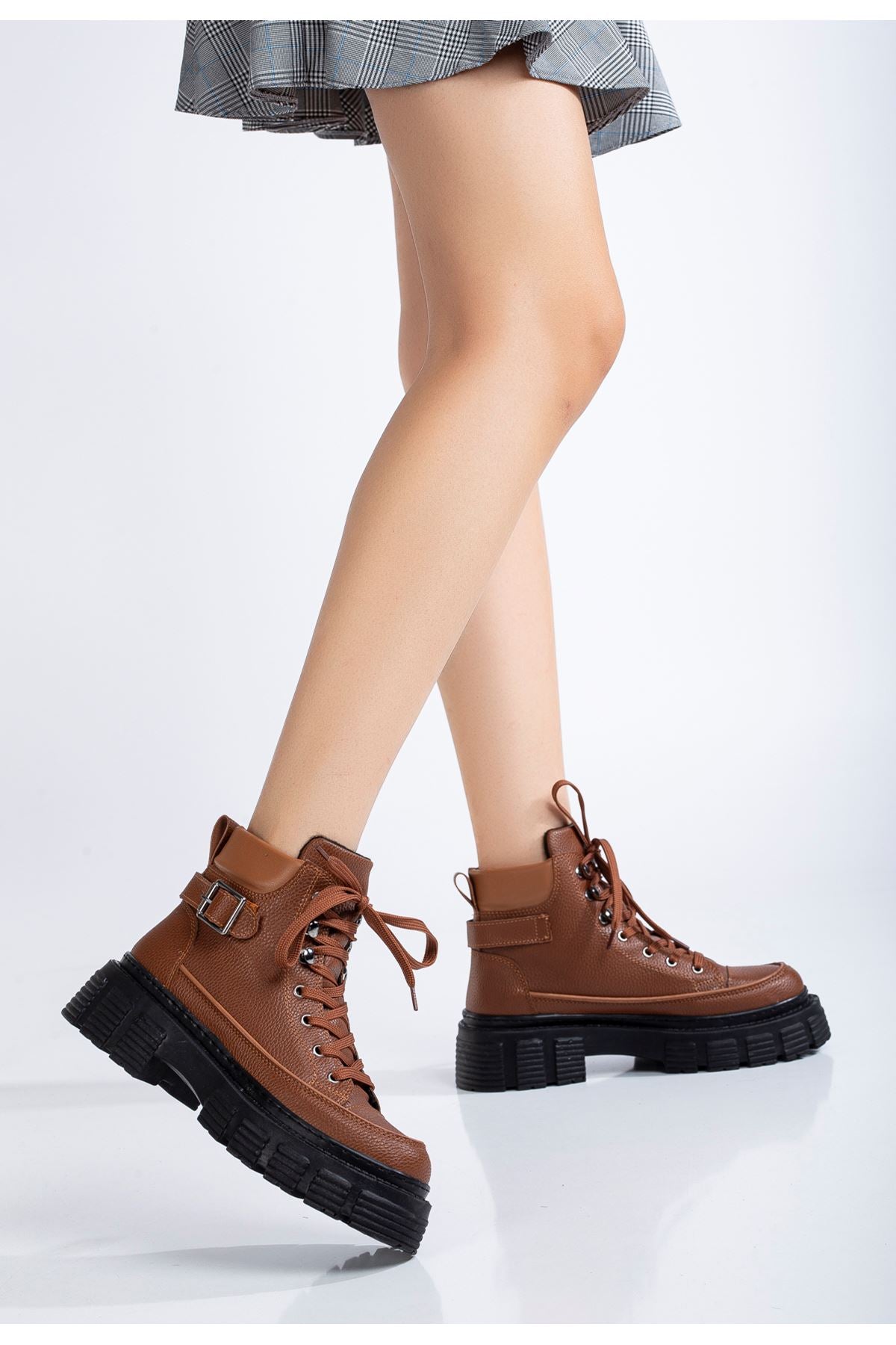Brown Buckle Detail Lace-Up Women's Boots - STREETMODE ™
