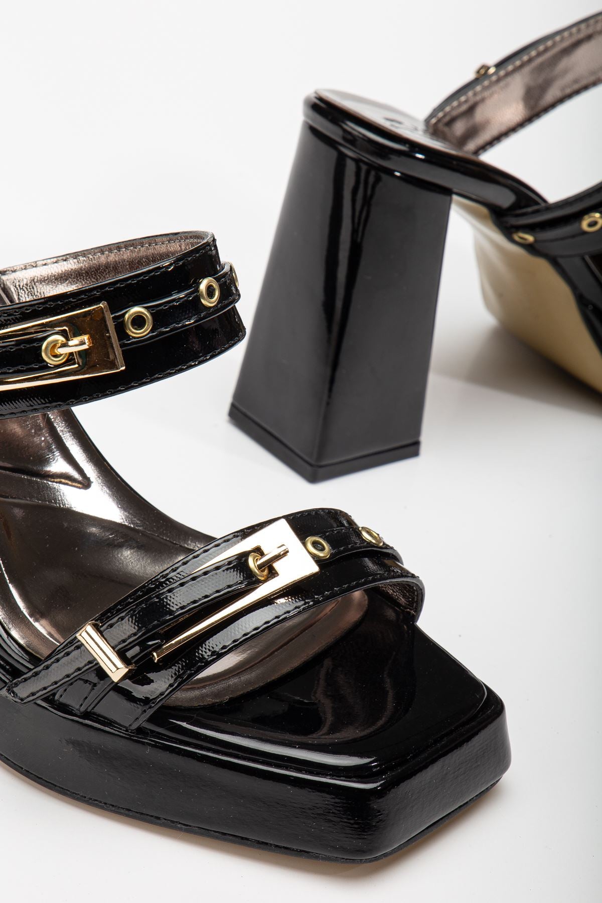 Women's Black Patent Leather Platform Open Toe Thick Heel Shoes - STREETMODE ™