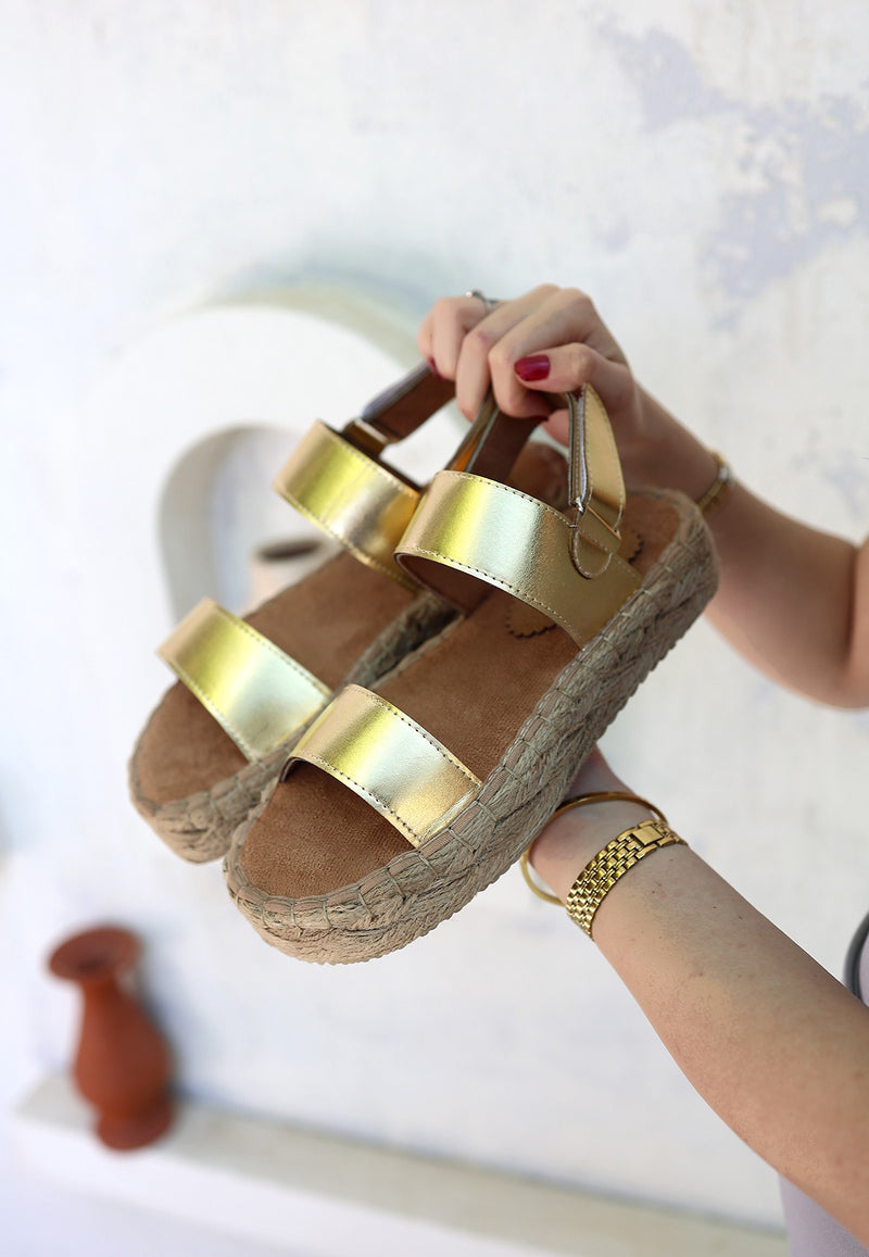 Women's Wery Golden Yellow Skin Velcro Sandals - STREETMODE ™
