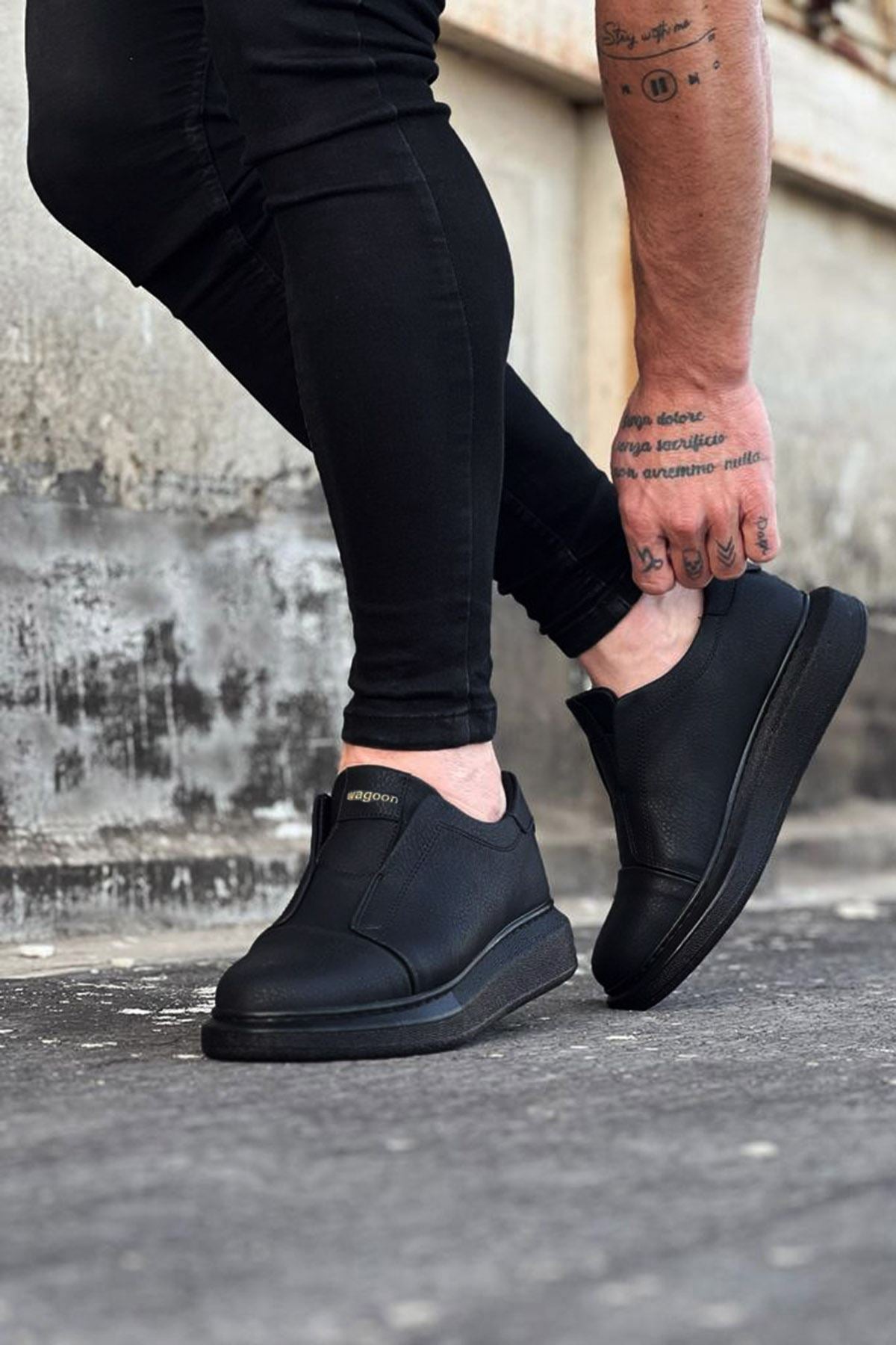 WG023 Charcoal Daily Casual Men's Shoes - STREETMODE ™