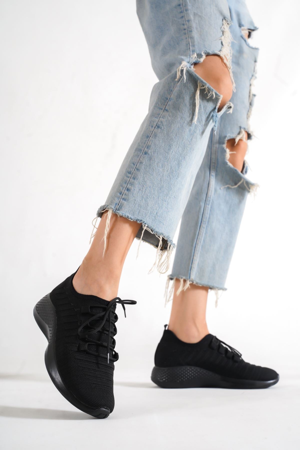 Women's Aleyna Black Knitwear Sneakers